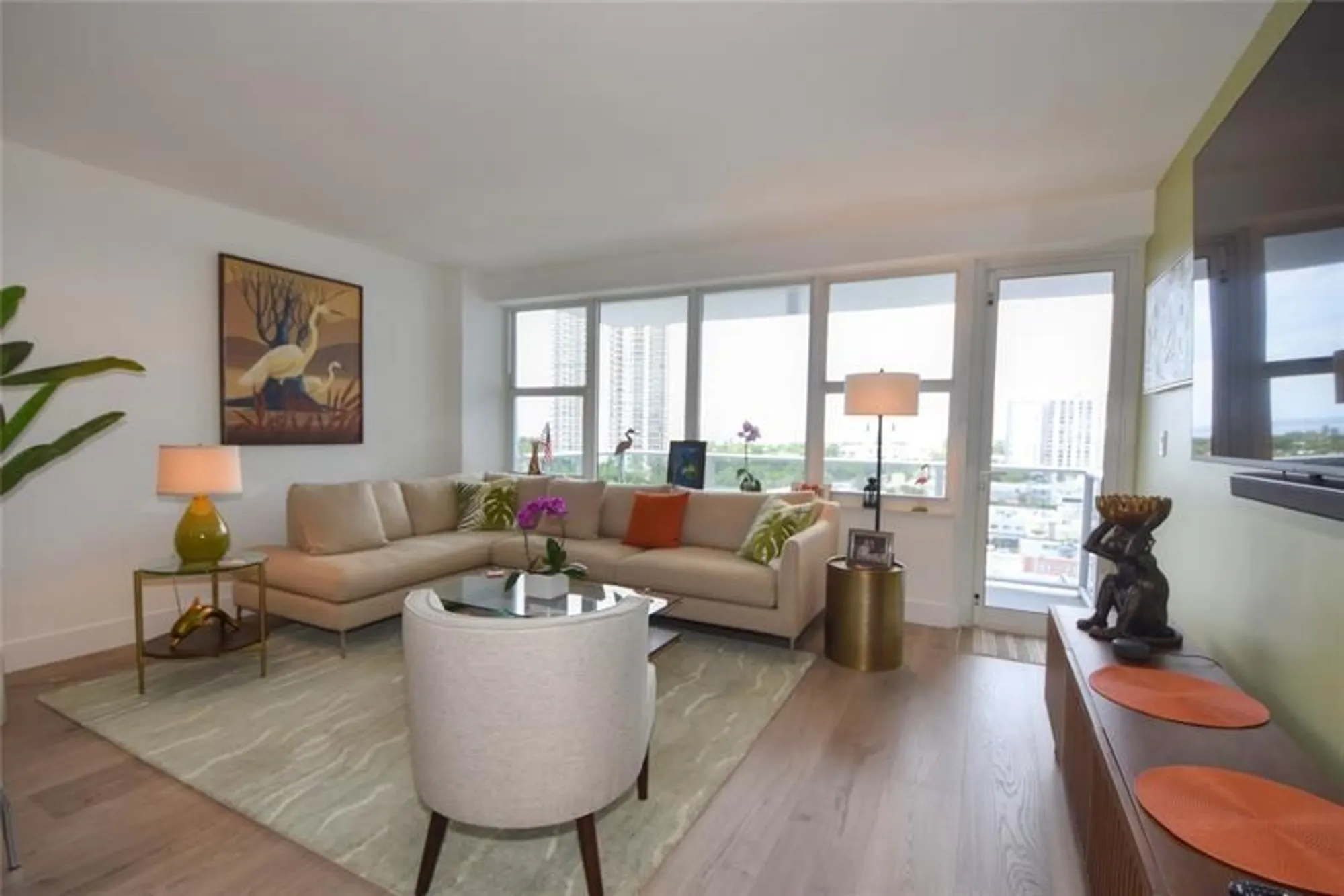 Property Slideshow image 11 of 34 | 3333 ne 34th st 1011, Fort Lauderdale, FL, 33308
