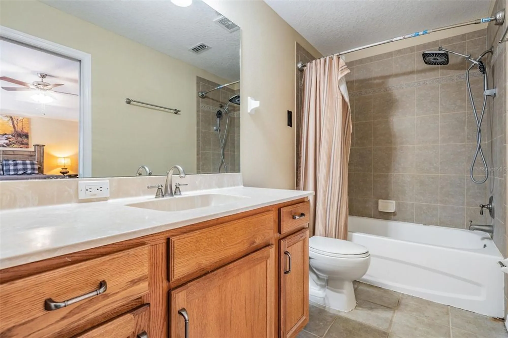 Property Slideshow image 22 of 54 | 12314 lake jovita blvd, Dade City, FL, 33525