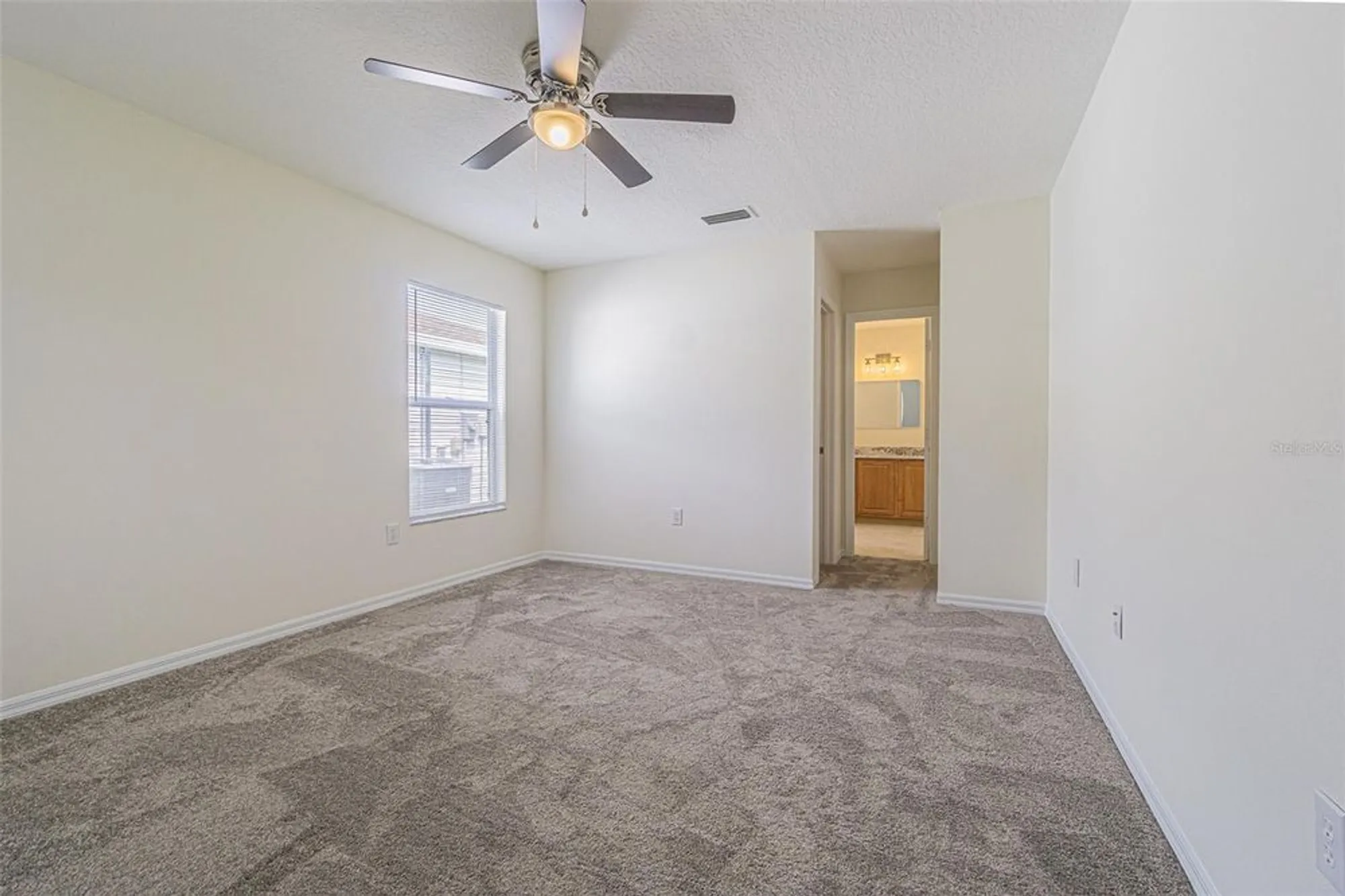 Property Slideshow image 10 of 29 | 29436 zeller ave, San Antonio, FL, 33576