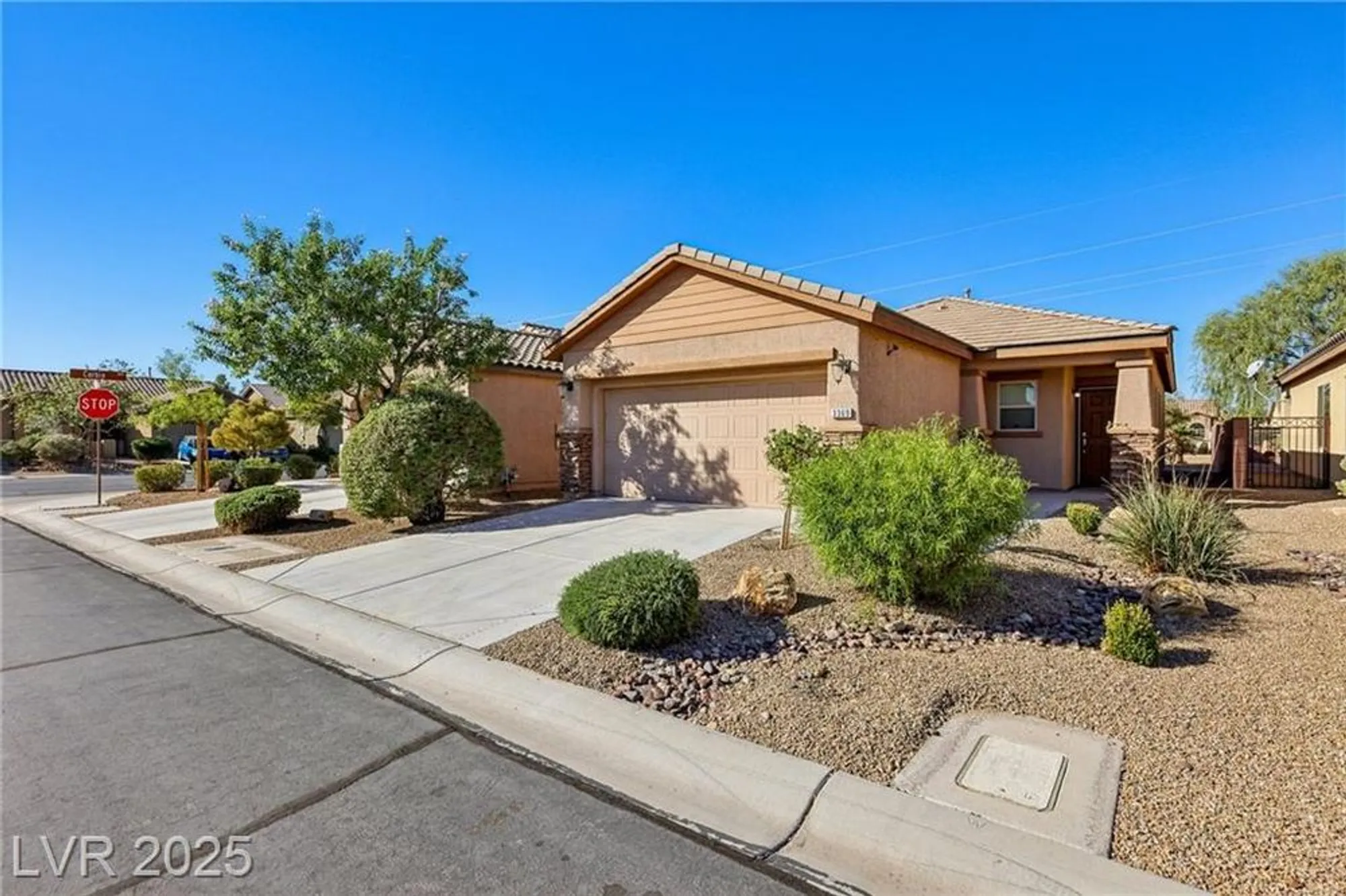 Property Slideshow image 47 of 48 | 3369 hackney horse ct, Las Vegas, NV, 89122
