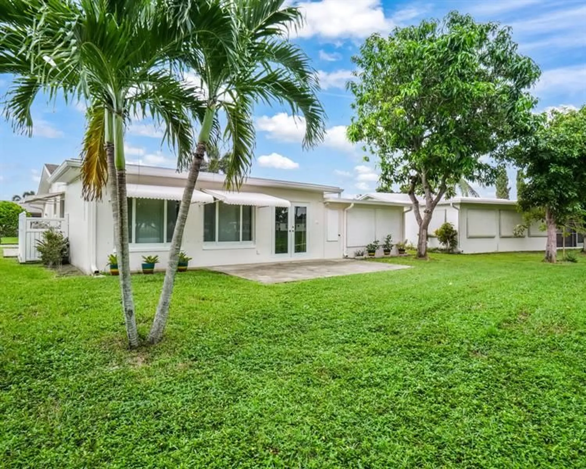 Property Slideshow image 41 of 42 | 4513 nw 43rd ter, Tamarac, FL, 33319