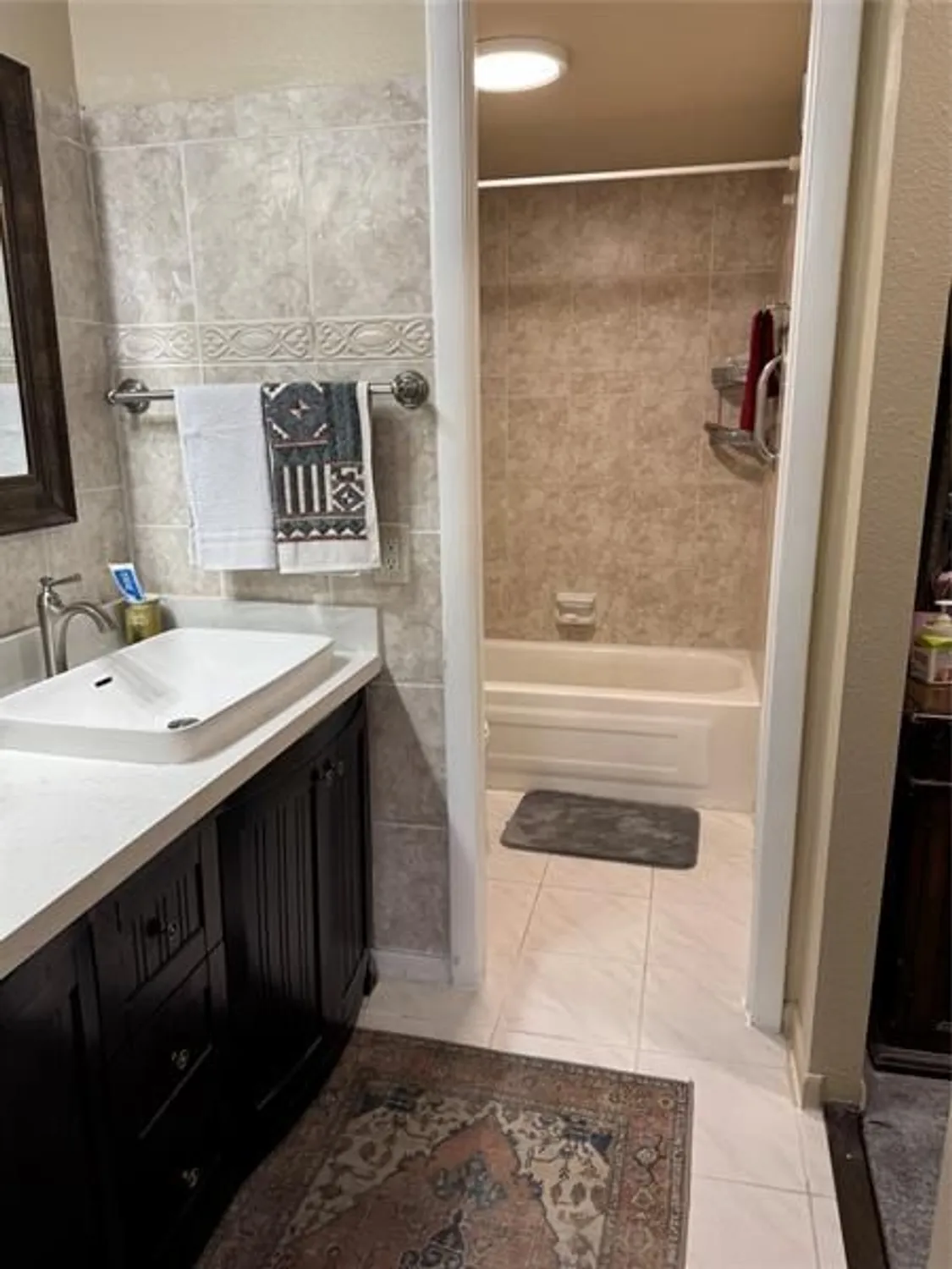 Property Slideshow image 19 of 37 | 9400 lime bay blvd 112, Tamarac, FL, 33321