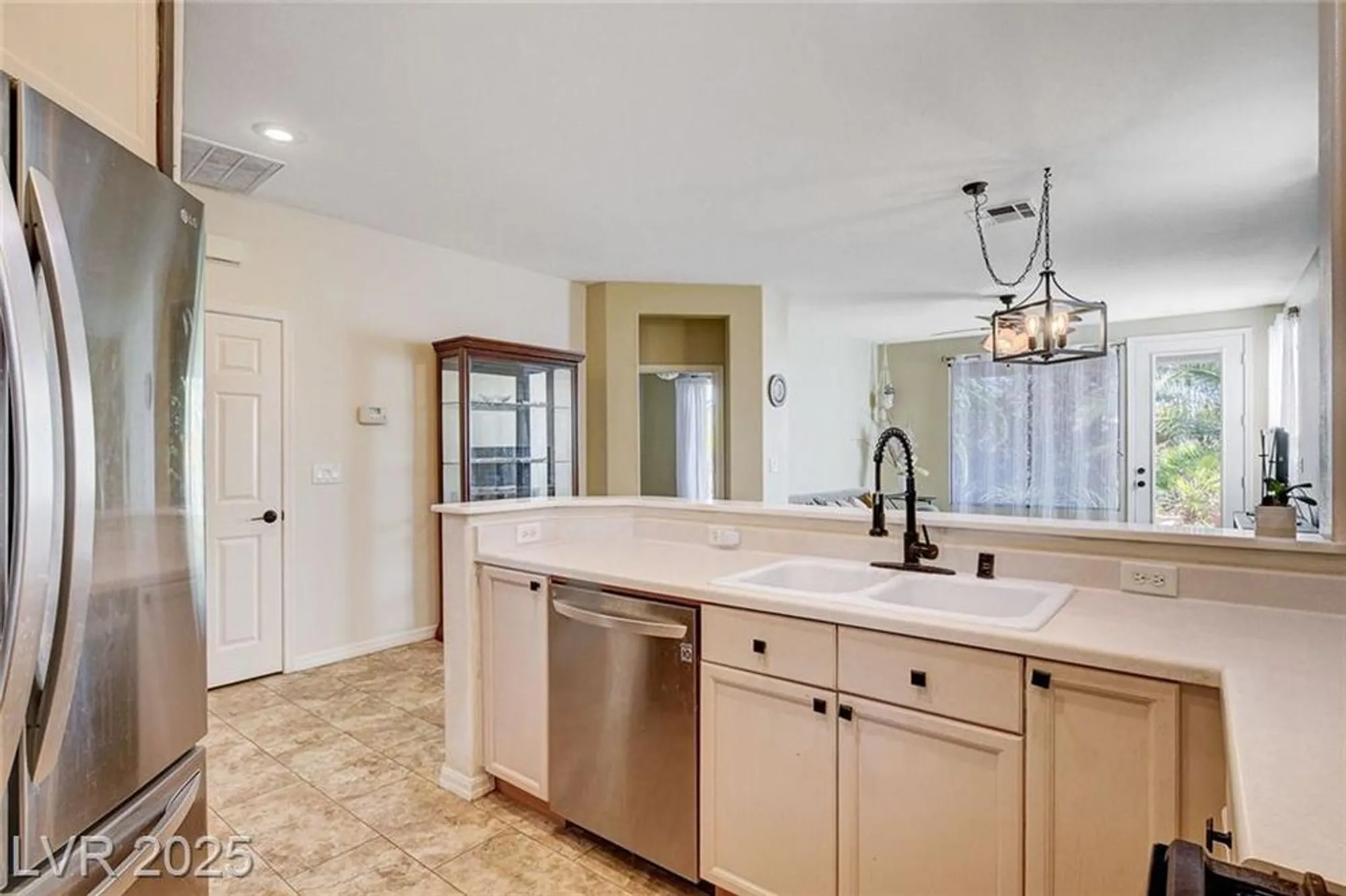 Property Slideshow image 17 of 57 | 4534 regalo bello st, Las Vegas, NV, 89135