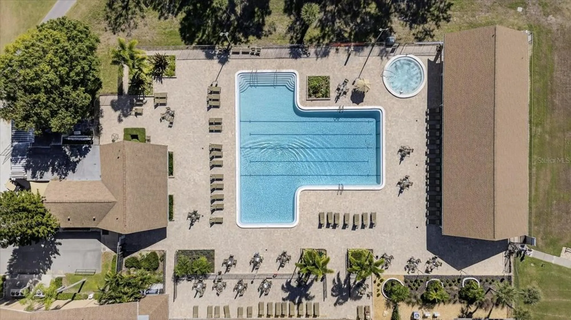 Property Slideshow image 48 of 51 | 1605 whitebridge dr b, Palm Harbor, FL, 34684