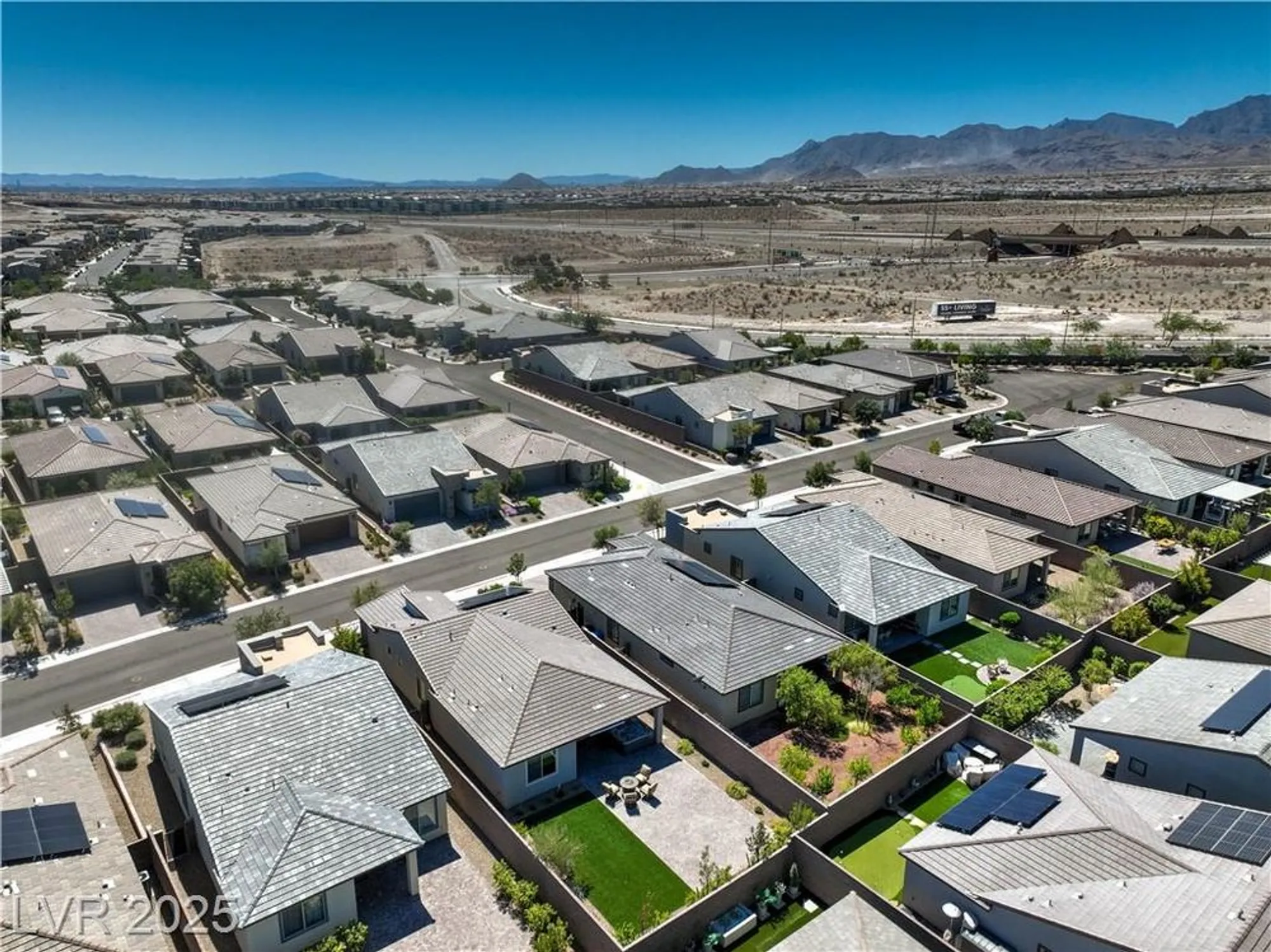 Property Slideshow image 50 of 52 | 9584 sard ln, Las Vegas, NV, 89143