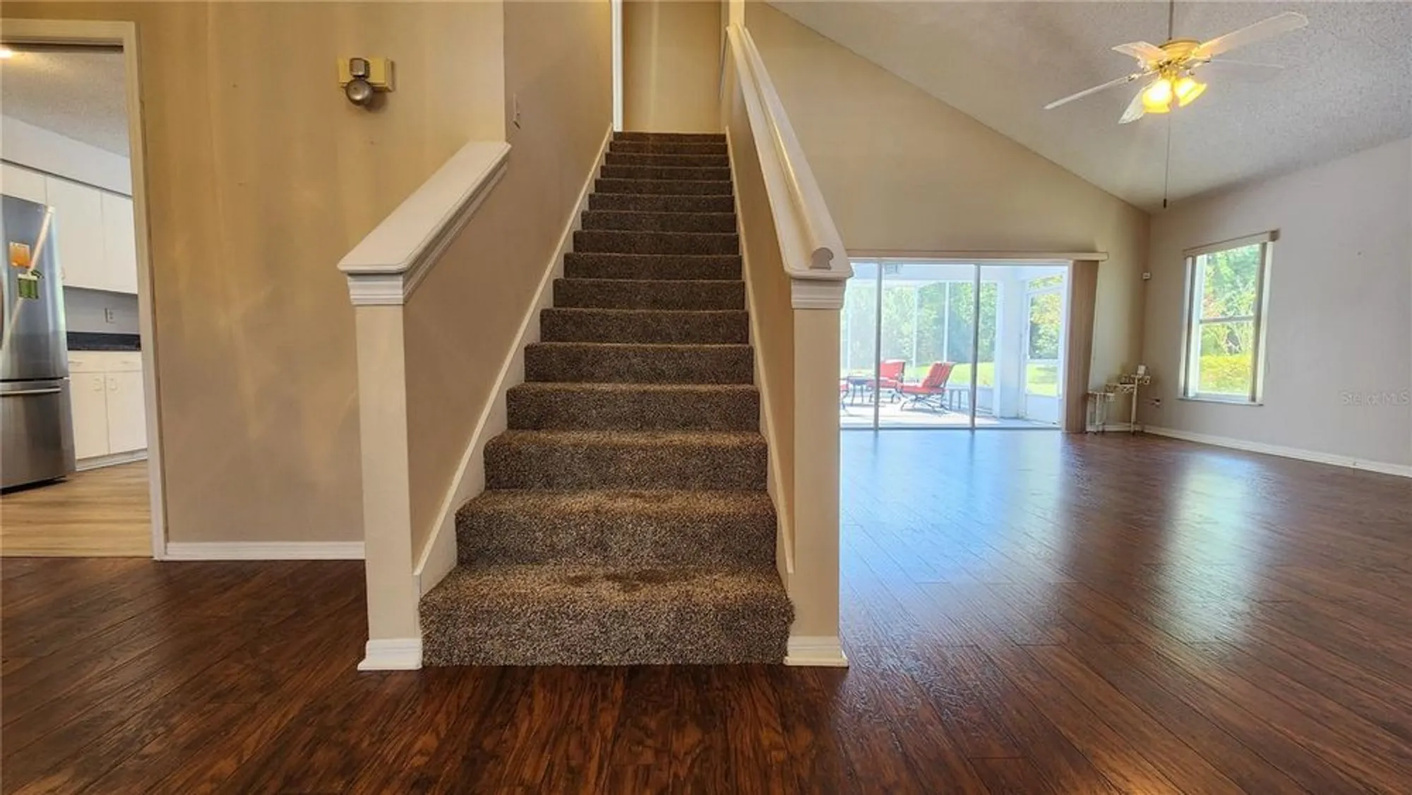 Property Slideshow image 4 of 60 | 2113 e del webb blvd, Sun City Center, FL, 33573