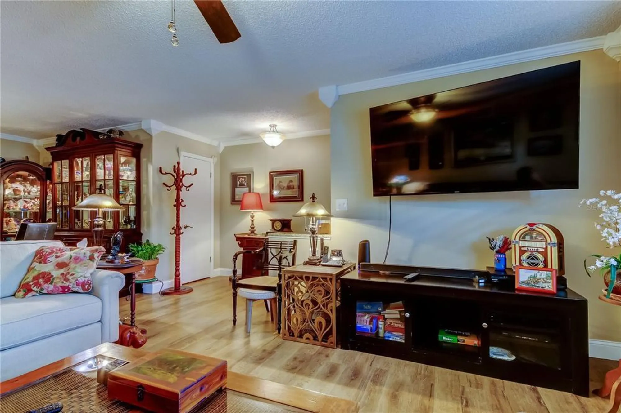 Property Slideshow image 6 of 54 | 8198 terrace garden dr n unit 109, Saint Petersburg, FL, 33709