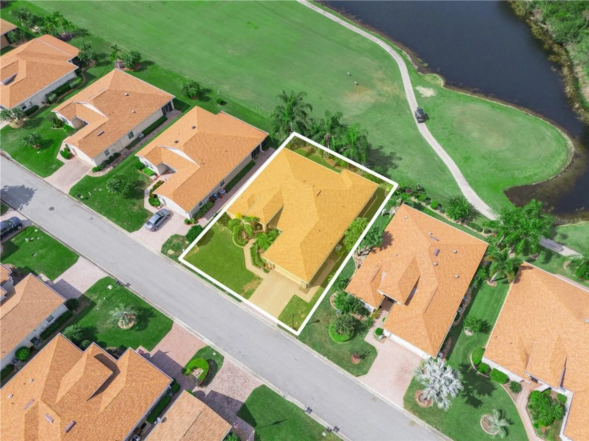 Property Slideshow image 33 of 71 | 3064 dunmore dr, Lake Wales, FL, 33859