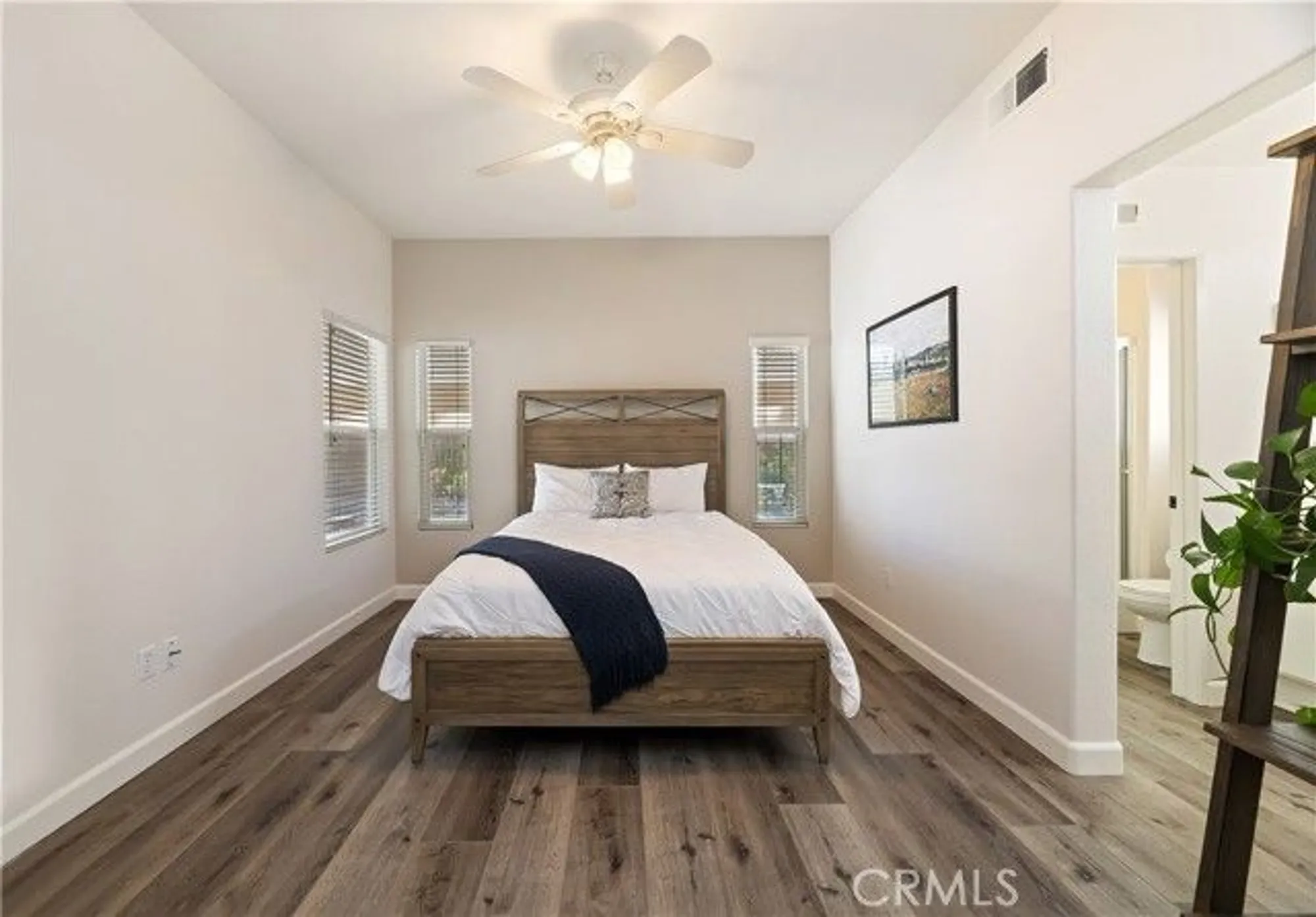 Property Slideshow image 19 of 61 | 40725 corte albara, Murrieta, CA, 92562