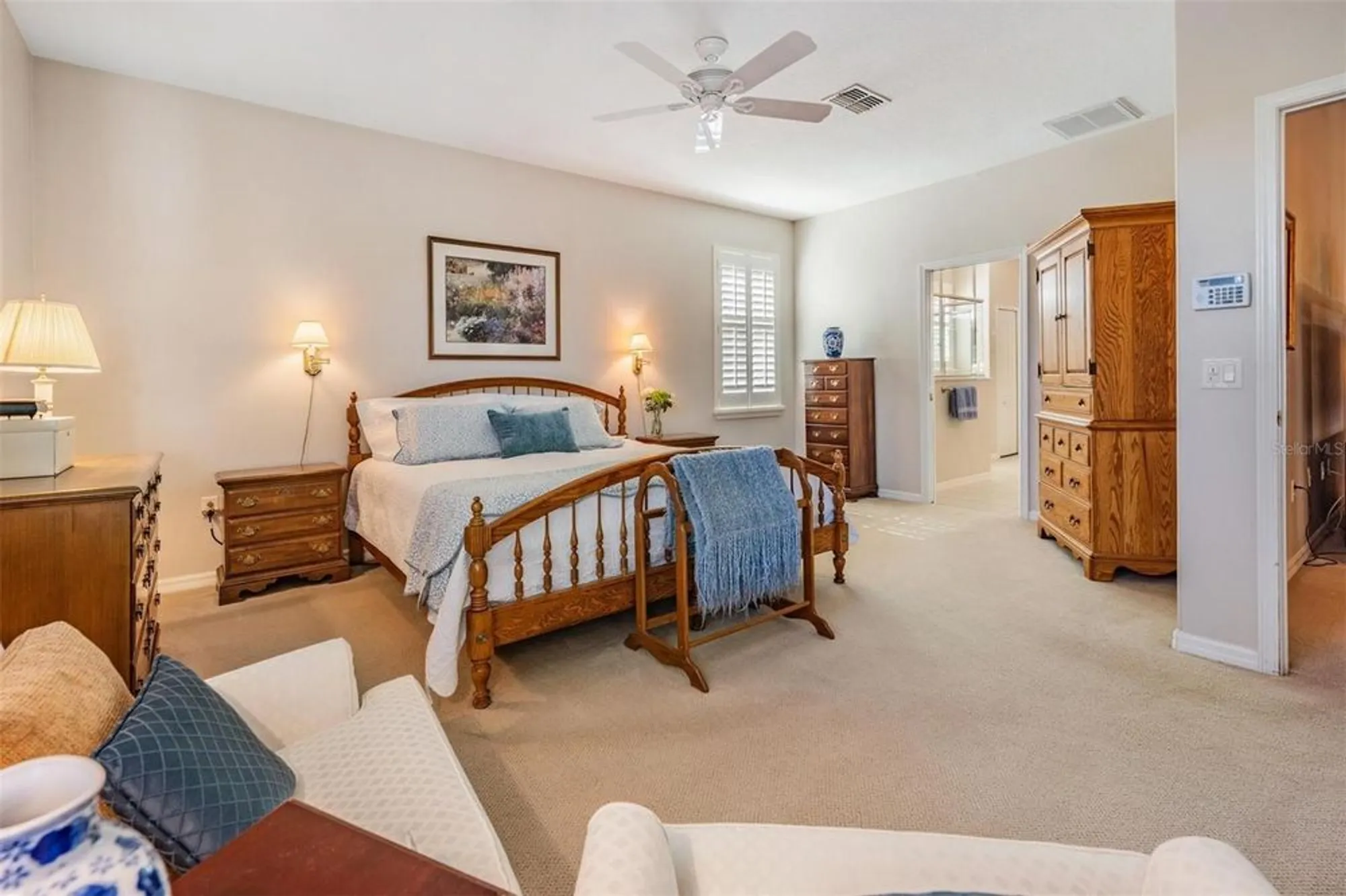 Property Slideshow image 12 of 49 | 1630 lakestone dr, Trinity, FL, 34655