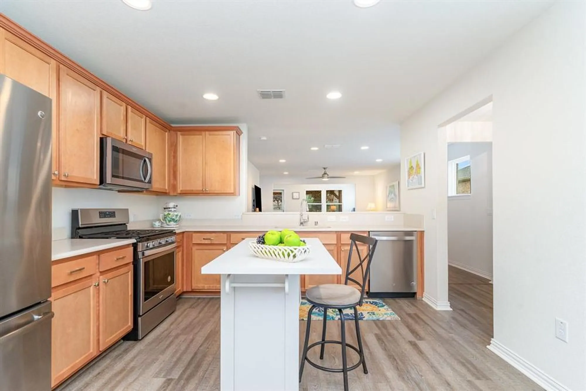 Property Slideshow image 16 of 31 | 9105 tranquil trl, Mckinney, TX, 75071