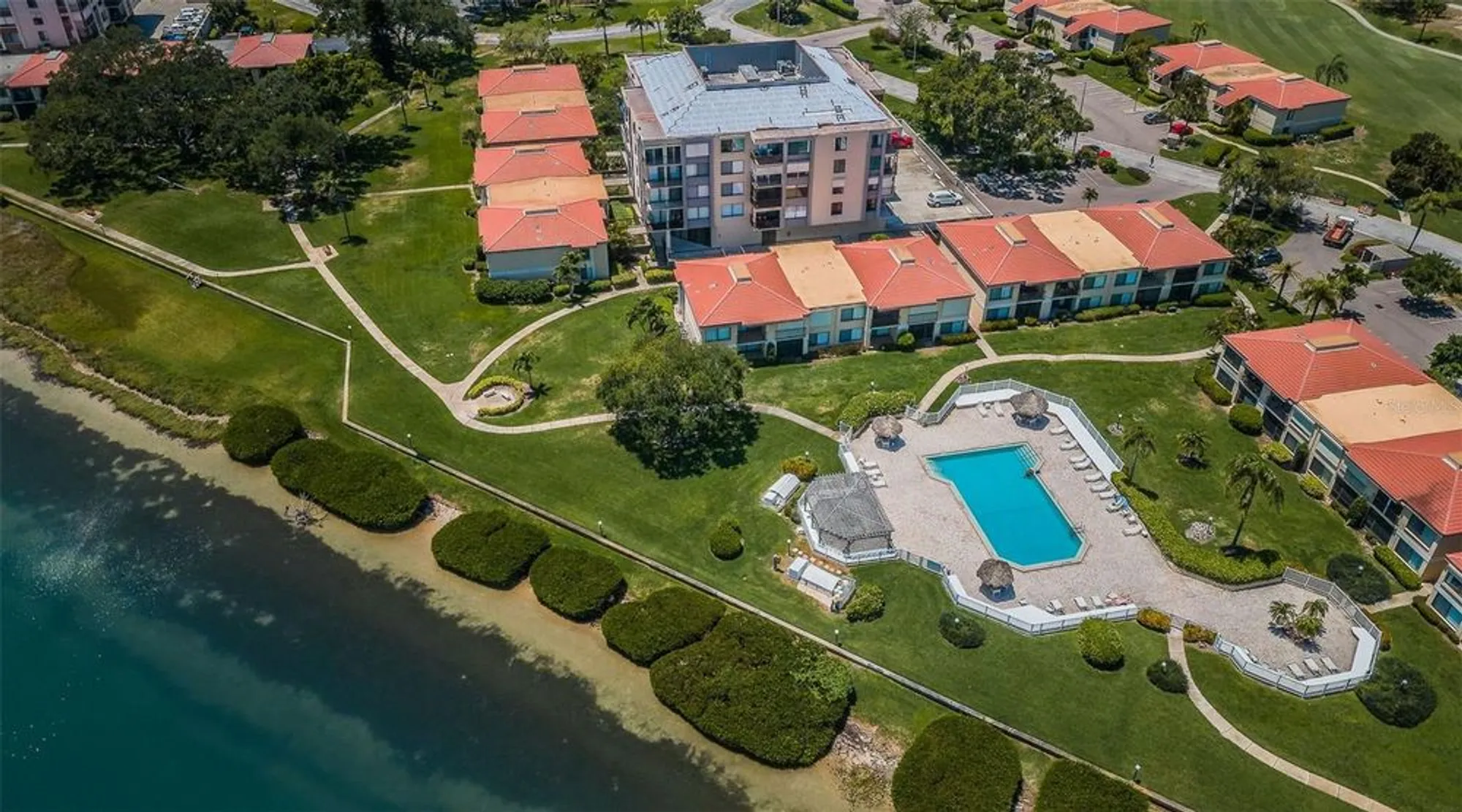 Property Slideshow image 1 of 62 | 6158 palma del mar blvd s apt 306, St Petersburg, FL, 33715