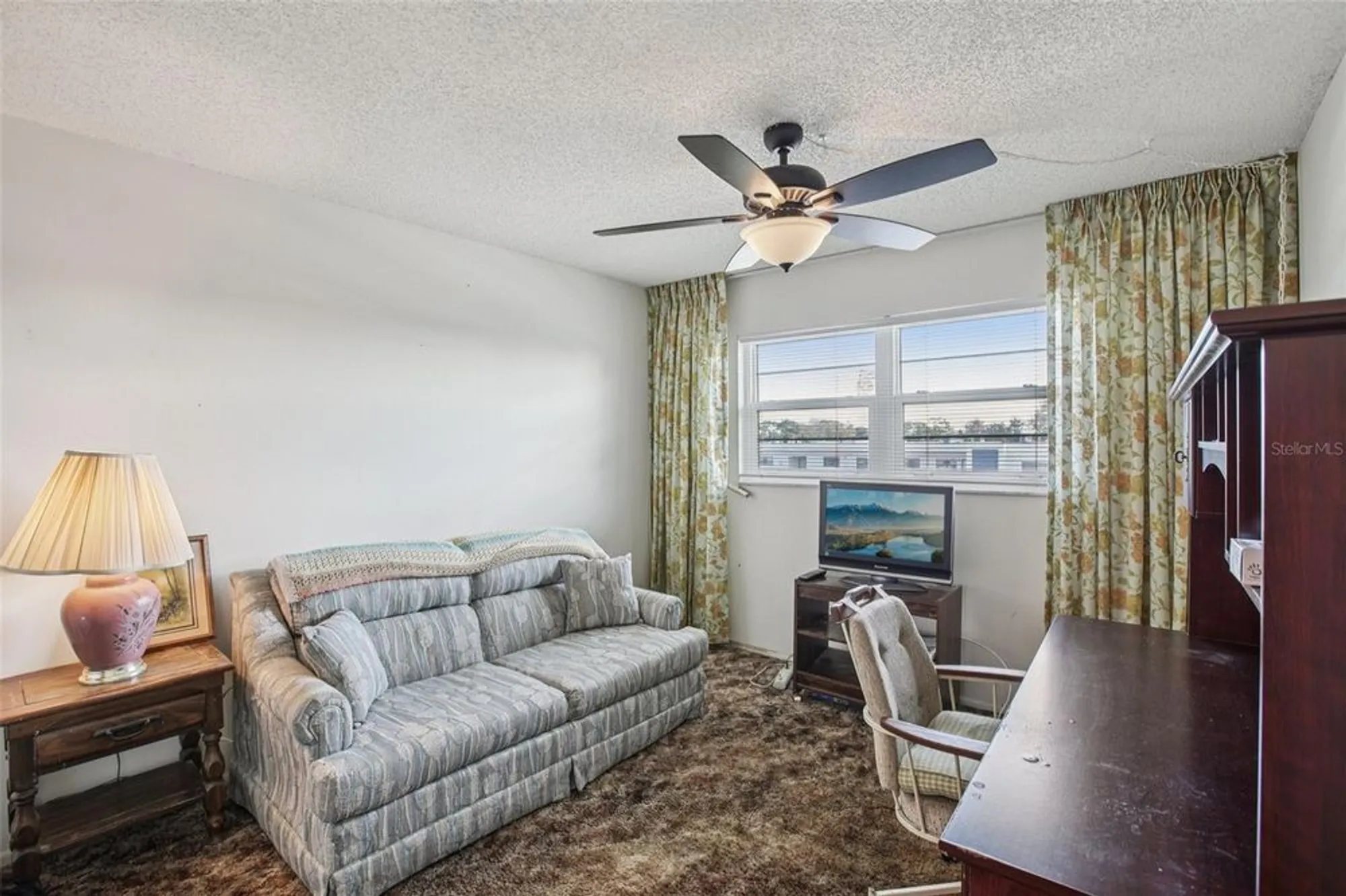 Property Slideshow image 19 of 26 | 5980 80th st n unit 405, St Petersburg, FL, 33709