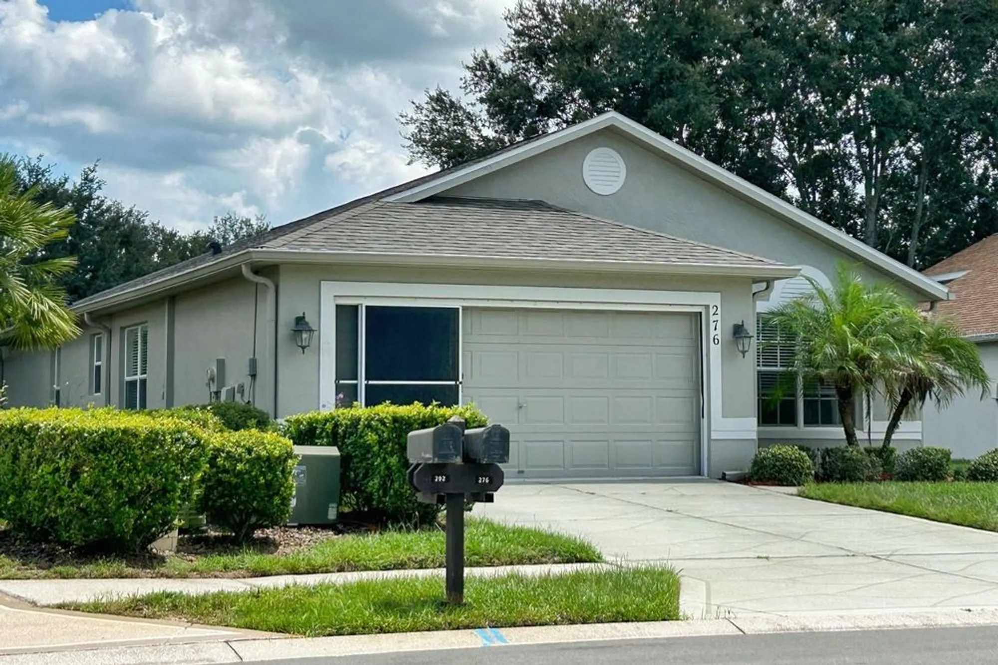 Property Slideshow image 2 of 32 | 276 rochester st, Spring Hill, FL, 34609