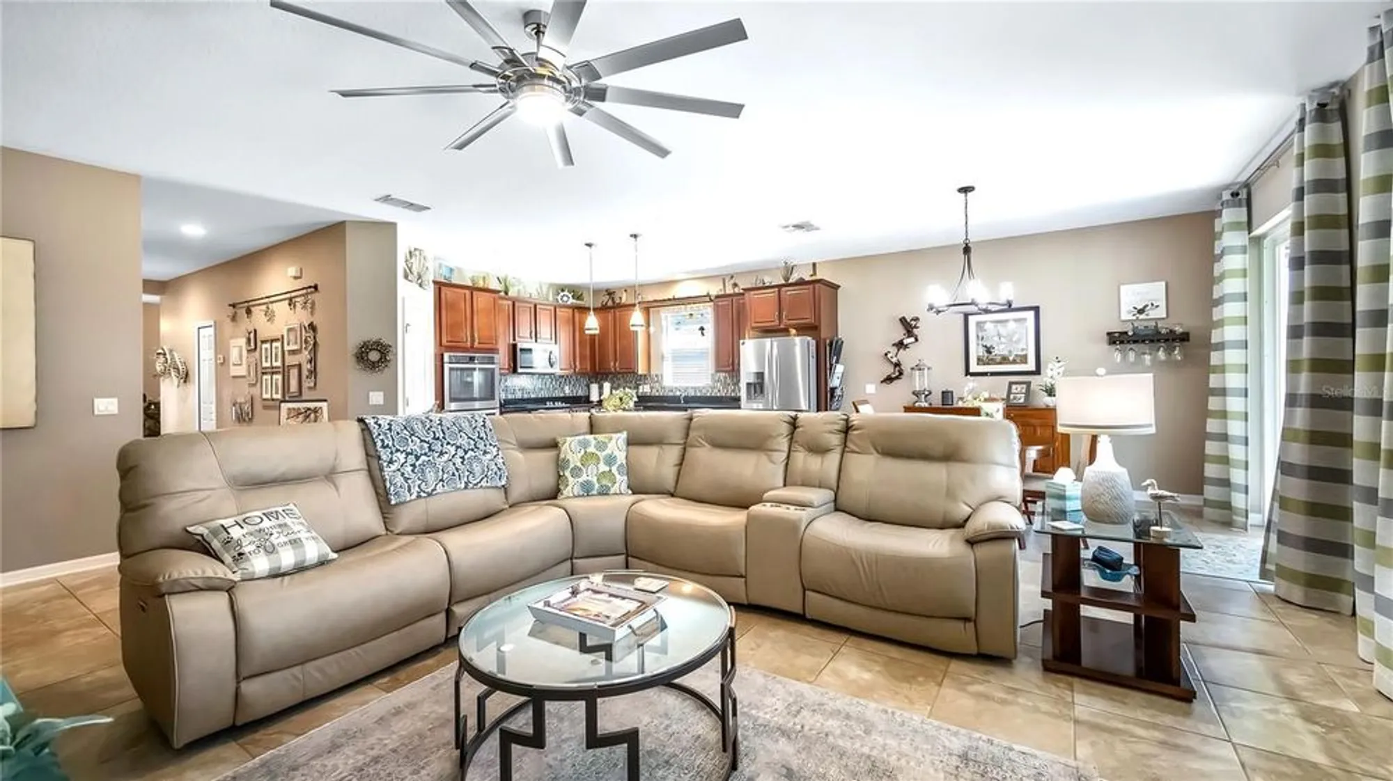 Property Slideshow image 6 of 47 | 26747 white plains way, Leesburg, FL, 34748