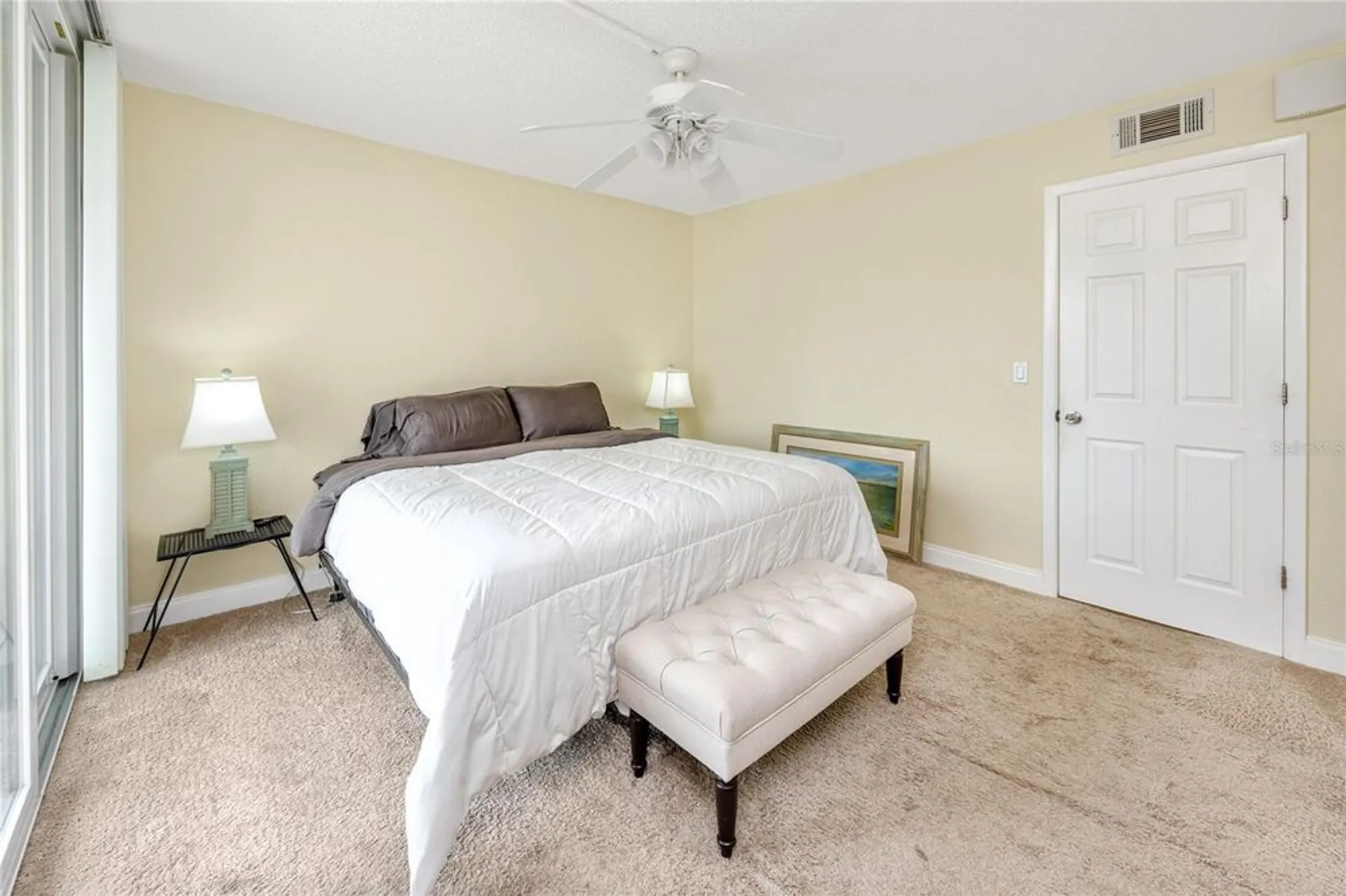 Property Slideshow image 21 of 59 | 7645 sun island dr 304, South Pasadena, FL, 33707