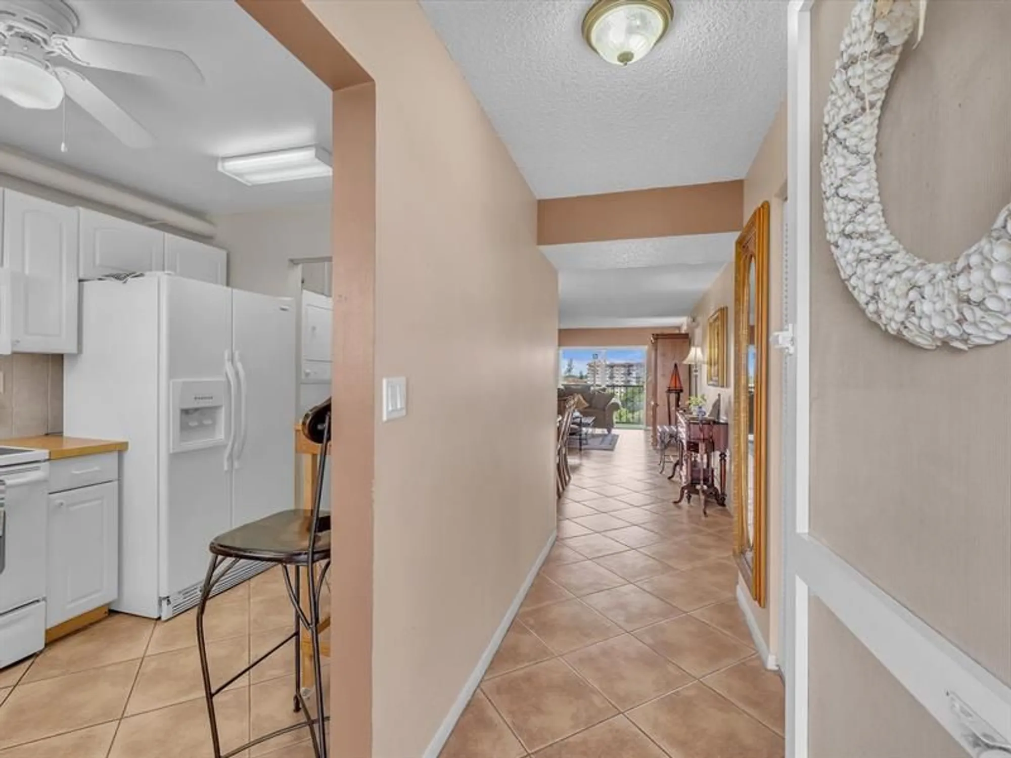 Property Slideshow image 2 of 28 | 5860 nw 44th st 804, Lauderhill, FL, 33319