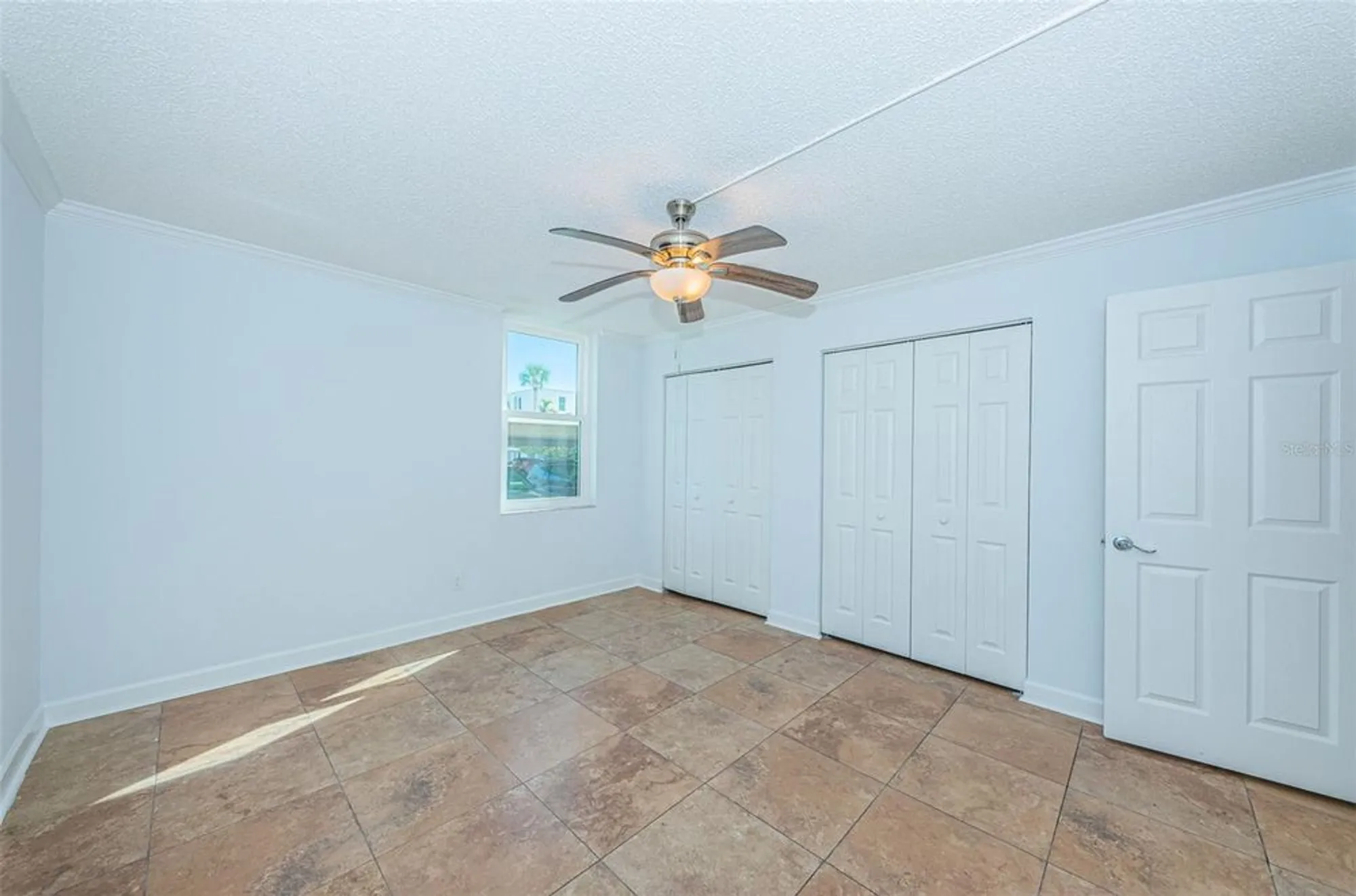 Property Slideshow image 26 of 90 | 7420 bay island dr 171, South Pasadena, FL, 33707