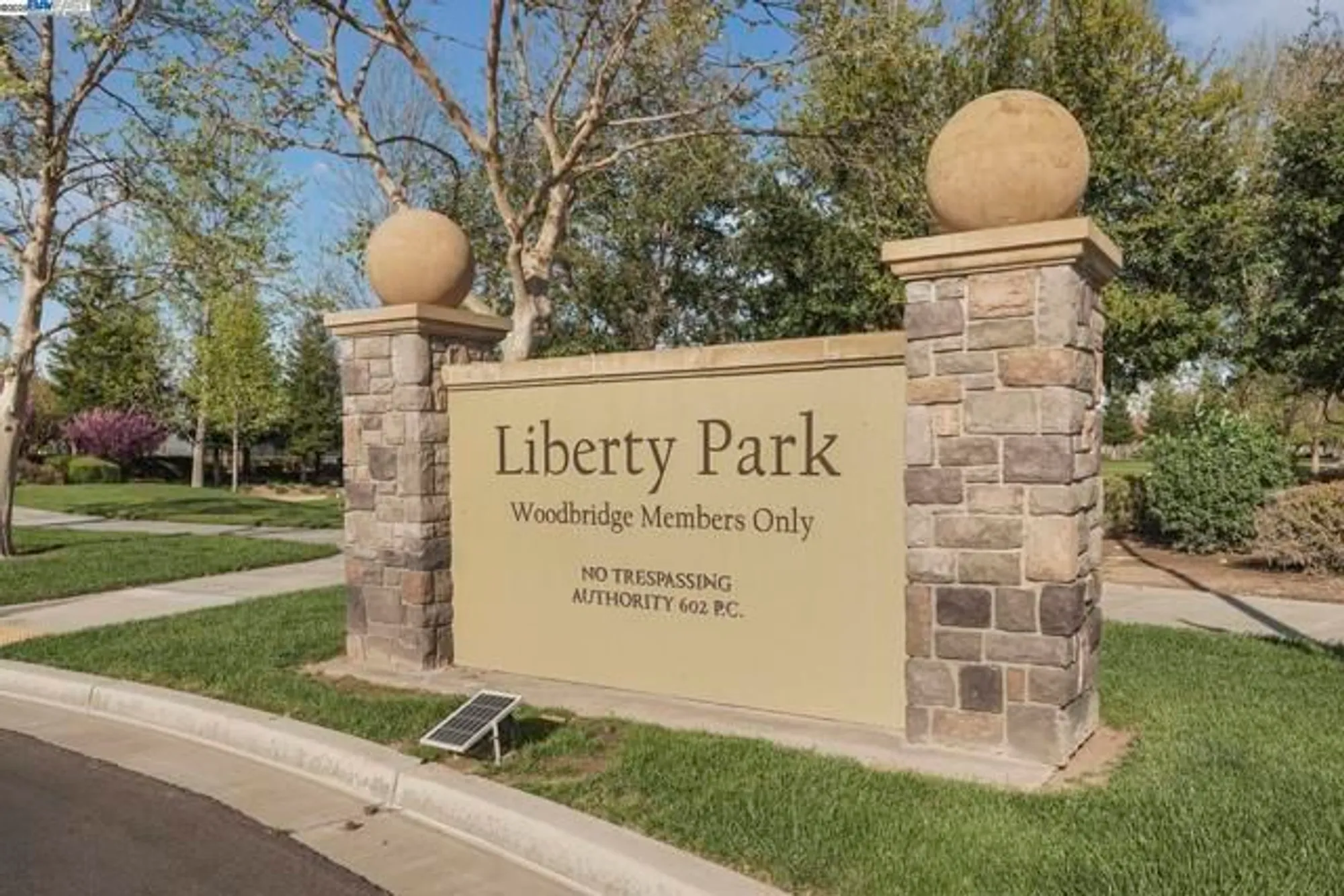 Property Slideshow image 47 of 54 | 2961 clear point way, Manteca, CA, 95336