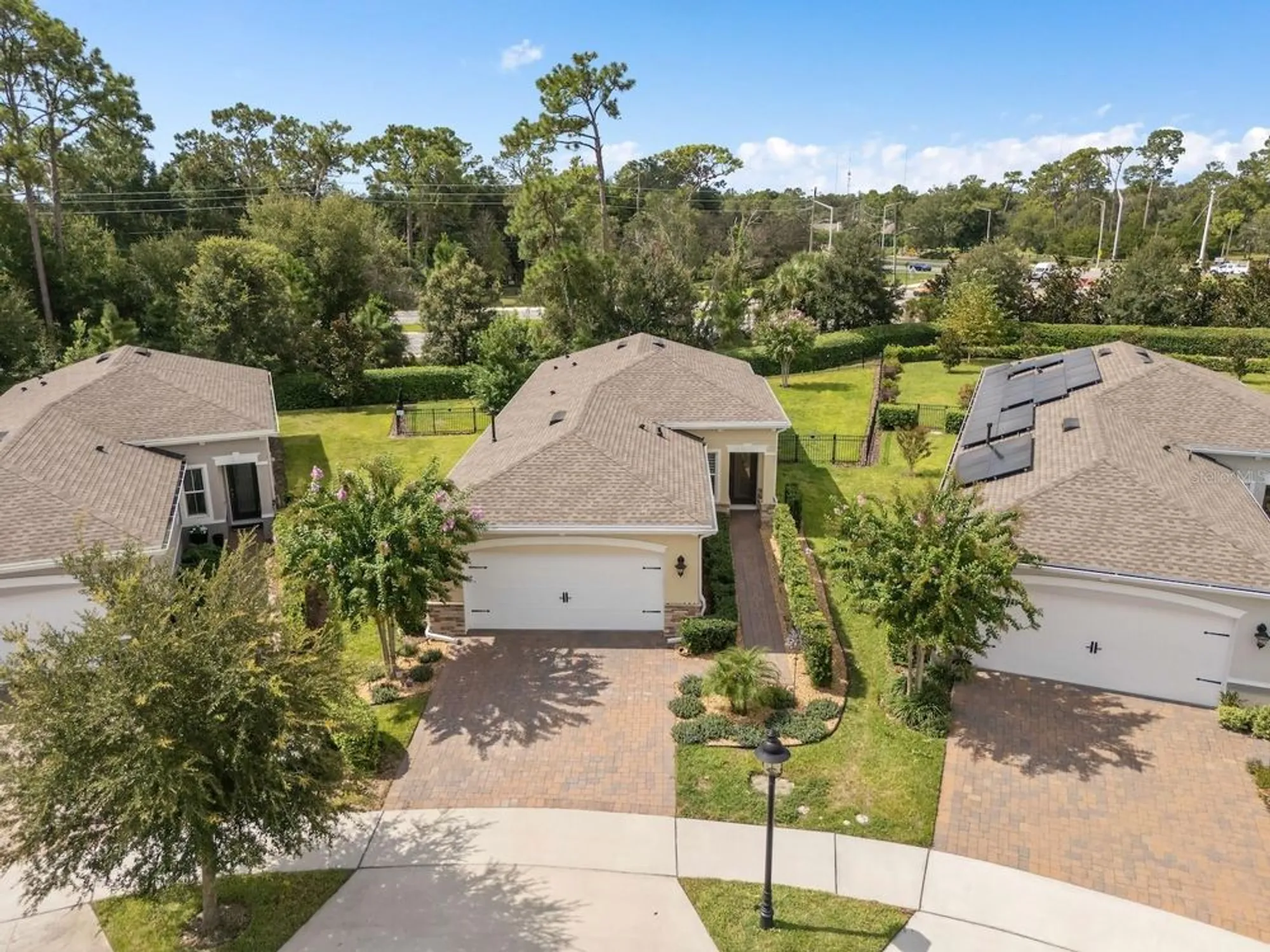 Property Slideshow image 31 of 36 | 213 old moss cir, Deland, FL, 32724
