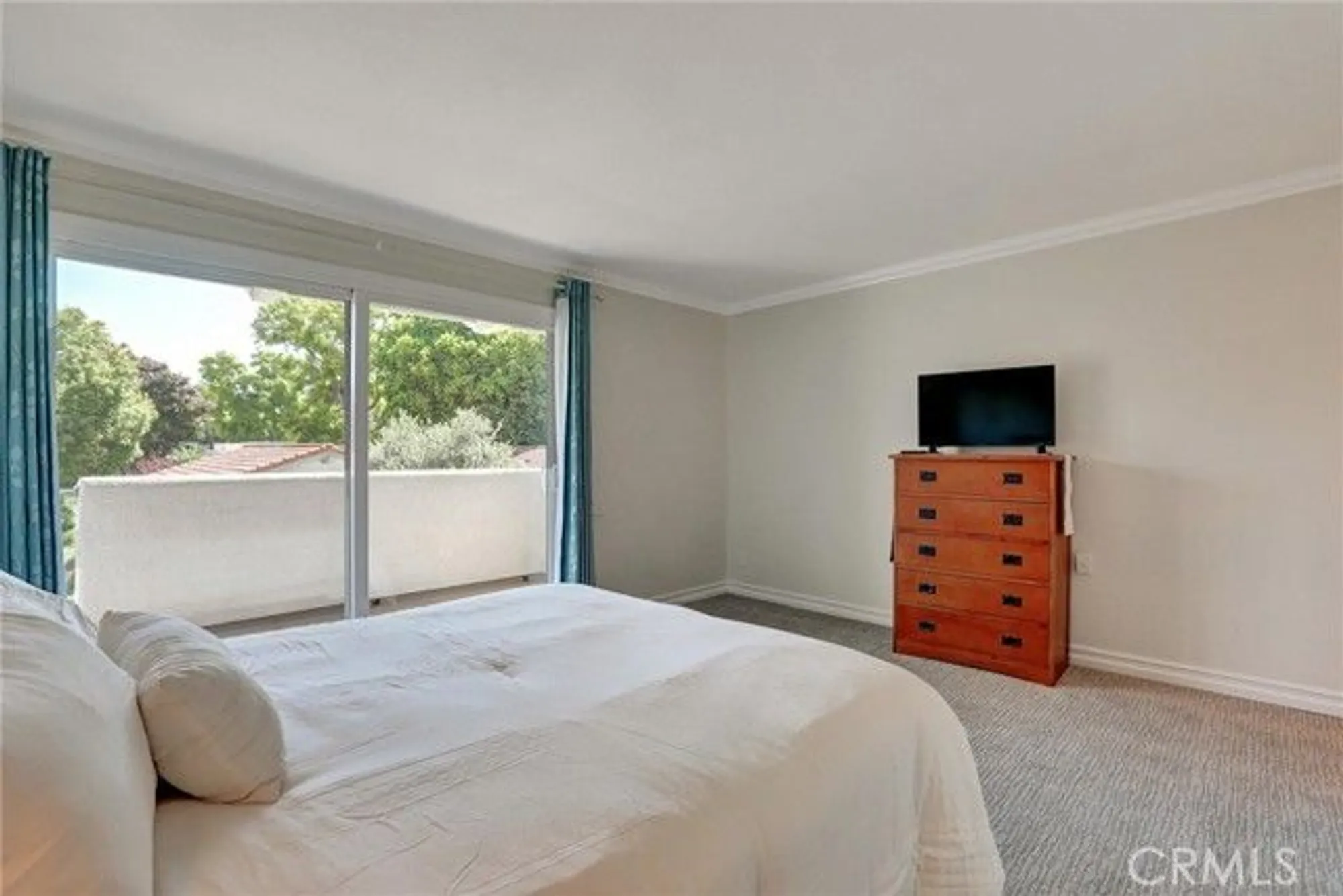 Property Slideshow image 25 of 40 | 2022 via mariposa e d, Laguna Woods, CA, 92637