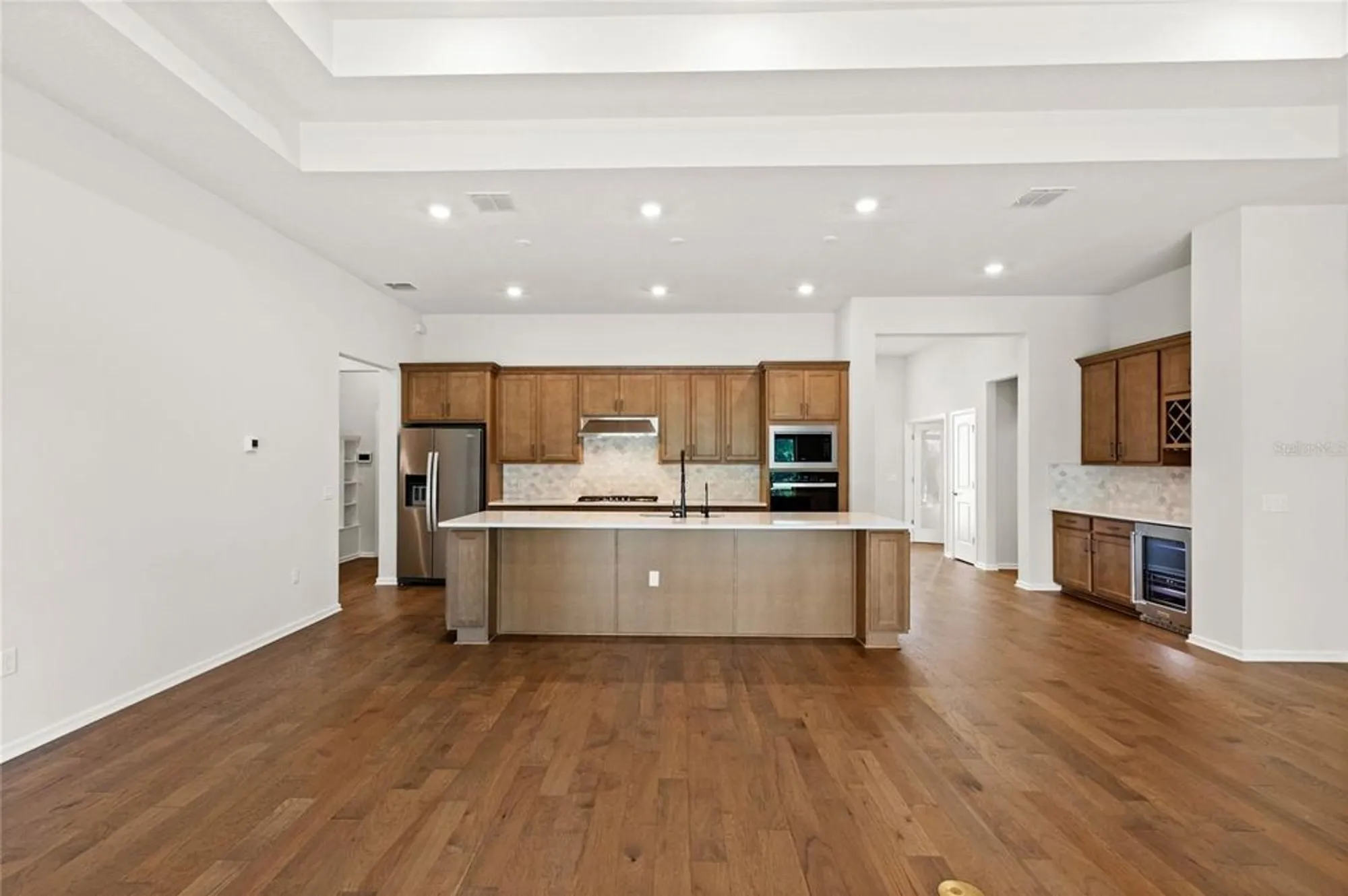 Property Slideshow image 16 of 52 | 15084 canopy cover dr, Winter Garden, FL, 34787