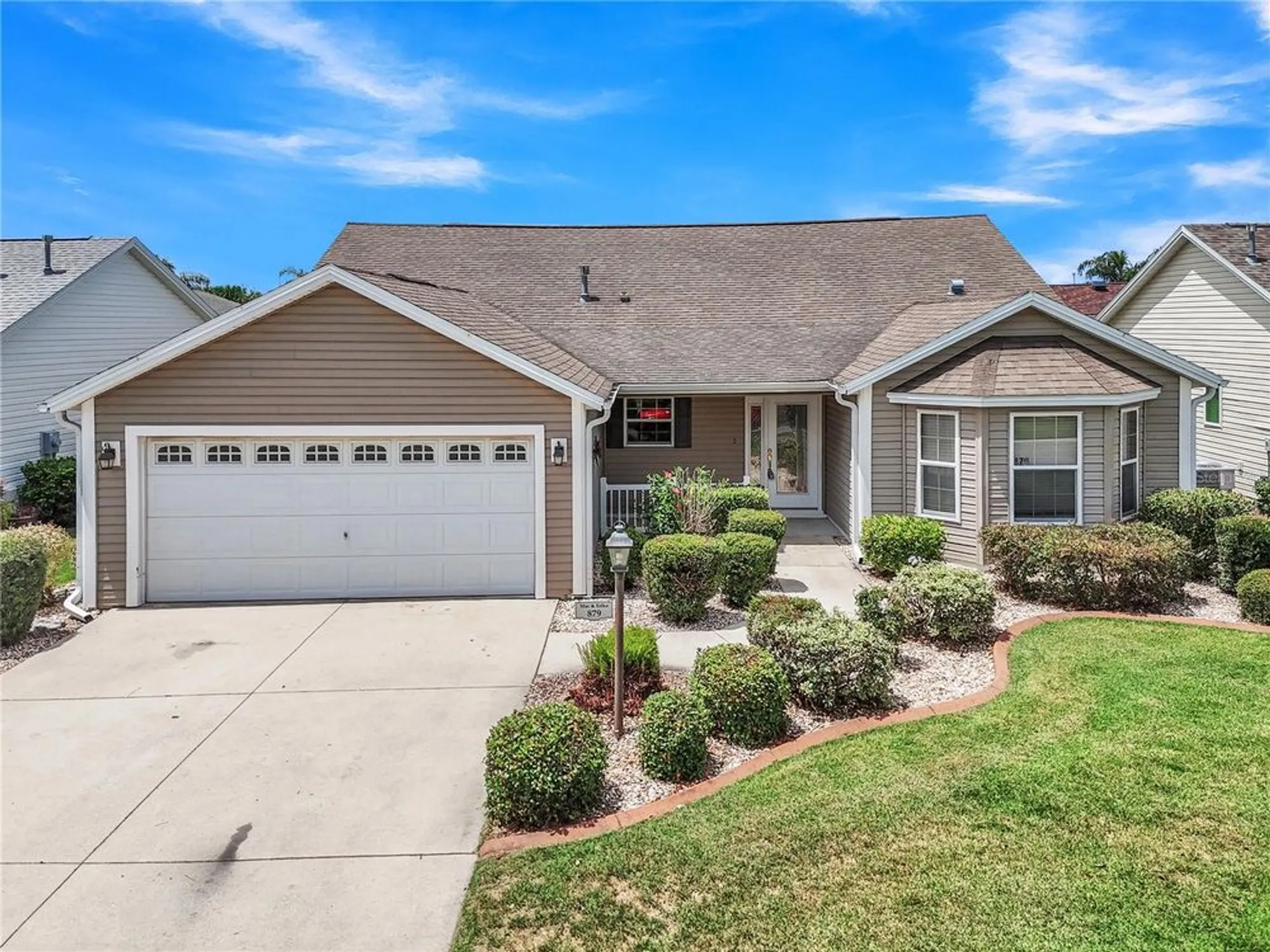 Property Slideshow image 1 of 45 | 879 astor way, The Villages, FL, 32162