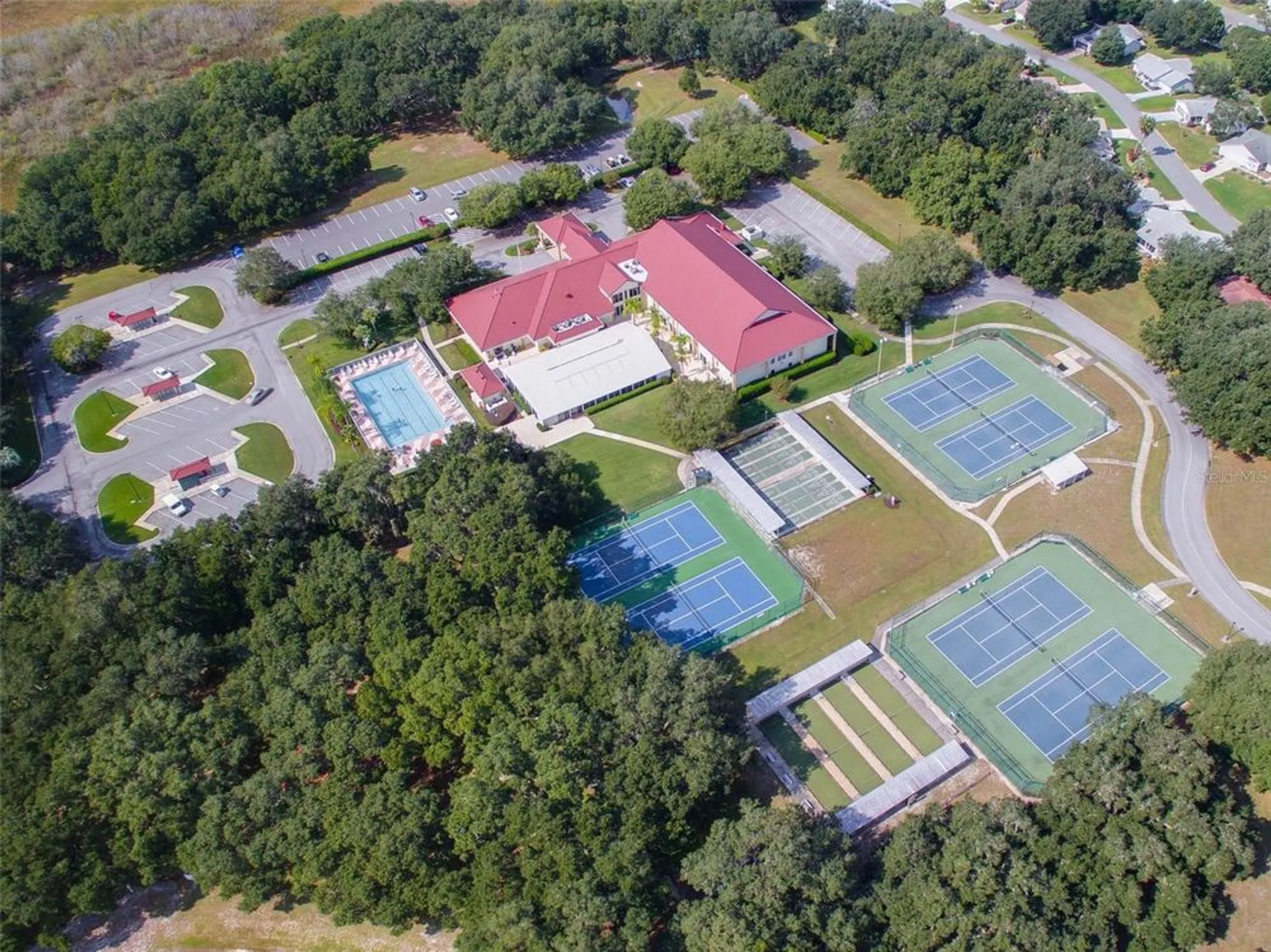 Property Slideshow image 36 of 60 | 26740 cash ct, Leesburg, FL, 34748