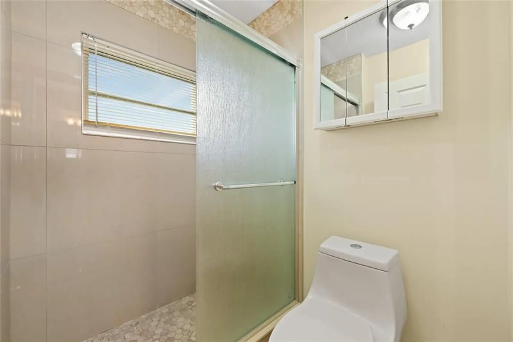 Property Slideshow image 31 of 43 | 10911 greentrail dr, Boynton Beach, FL, 33436