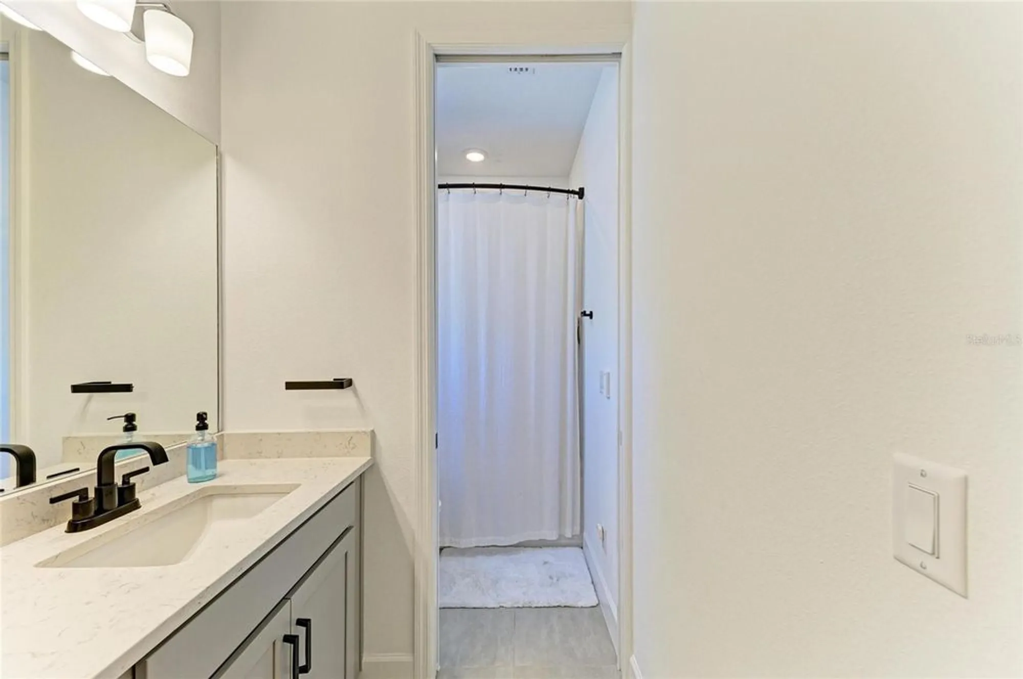 Property Slideshow image 82 of 100 | 16115 mount holly dr, Bradenton, FL, 34211