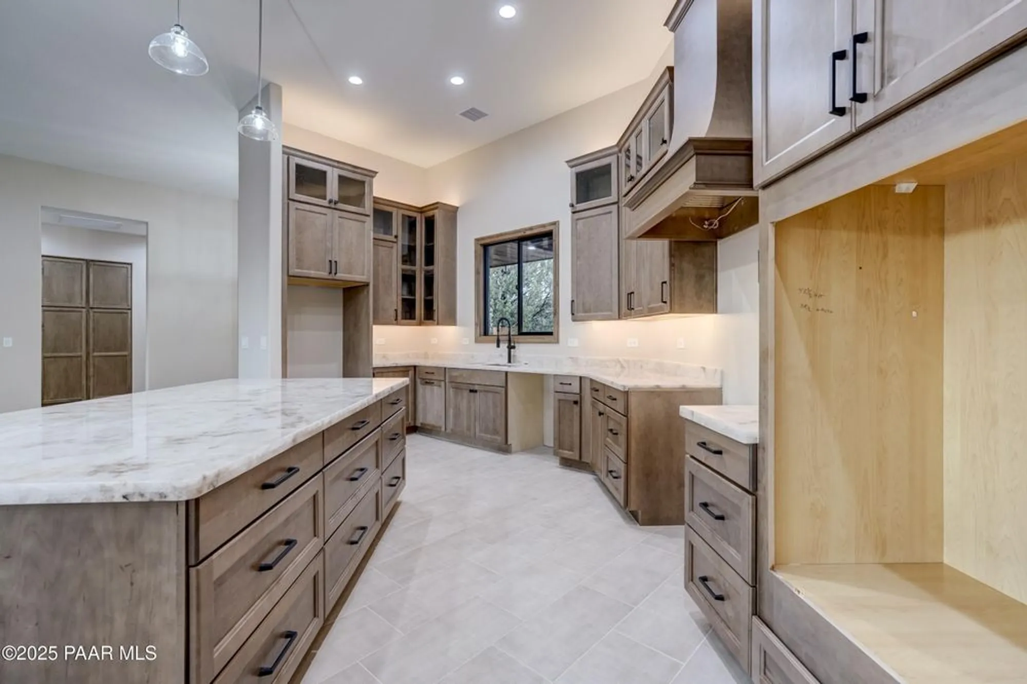 Property Slideshow image 12 of 56 | 15560 n elizabeth way, Prescott, AZ, 86305