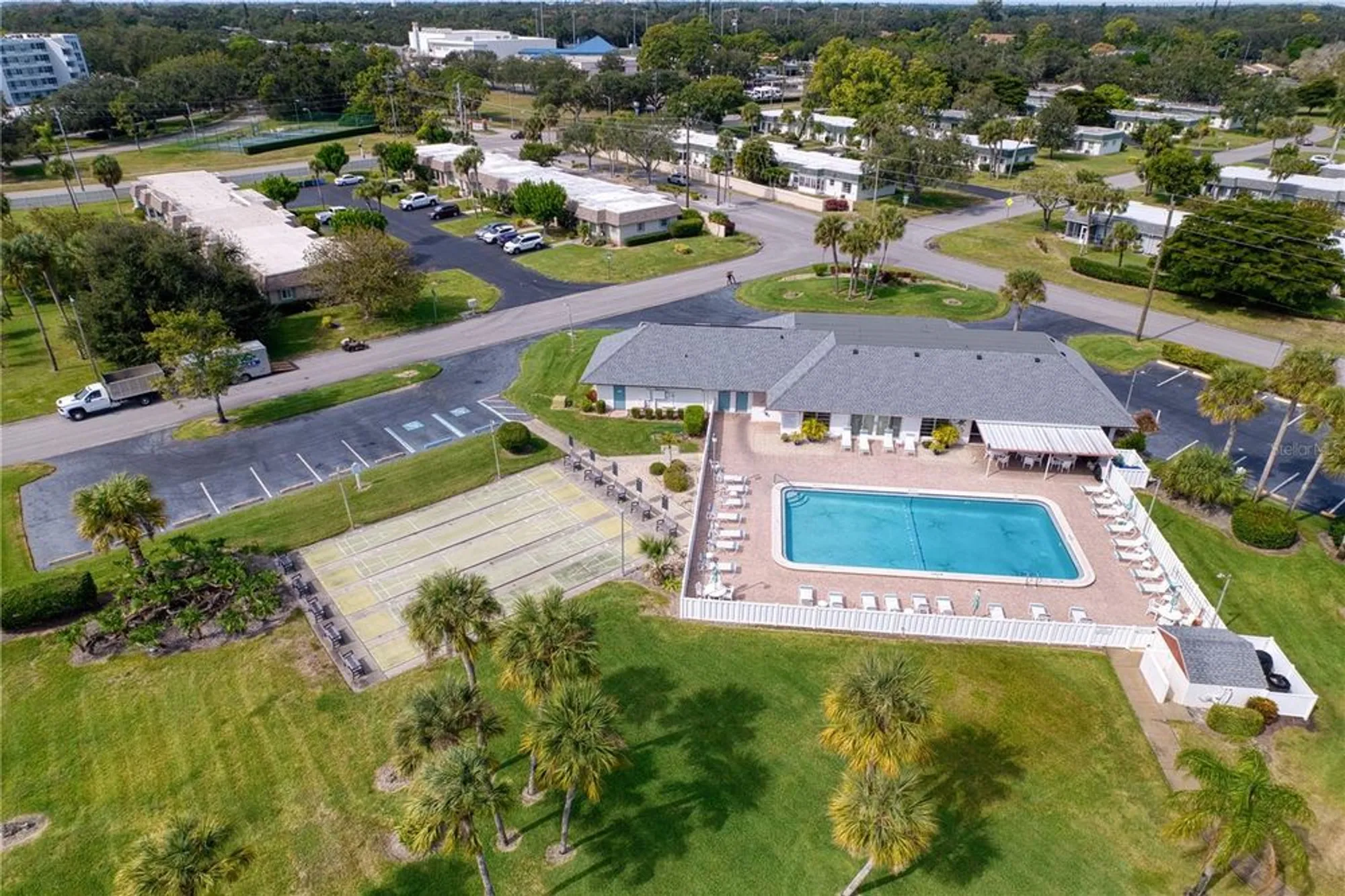 Property Slideshow image 19 of 21 | 3807 41st street ct, Bradenton, FL, 34205