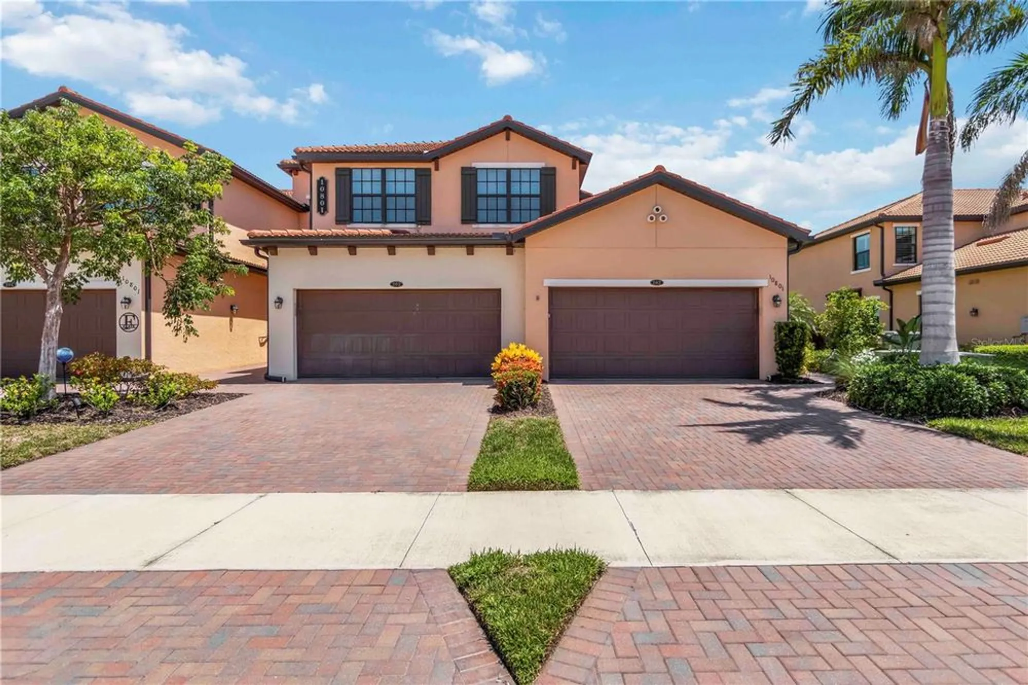 Property Slideshow image 6 of 100 | 10801 tarflower dr 102, Venice, FL, 34293