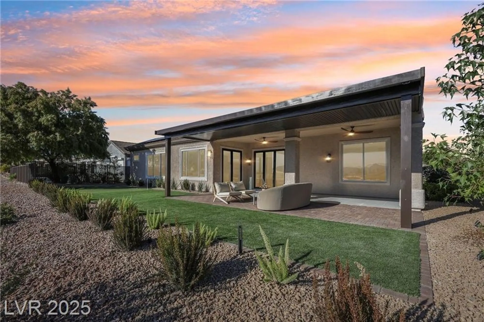 Property Slideshow image 5 of 84 | 2695 olivia heights ave, Henderson, NV, 89052