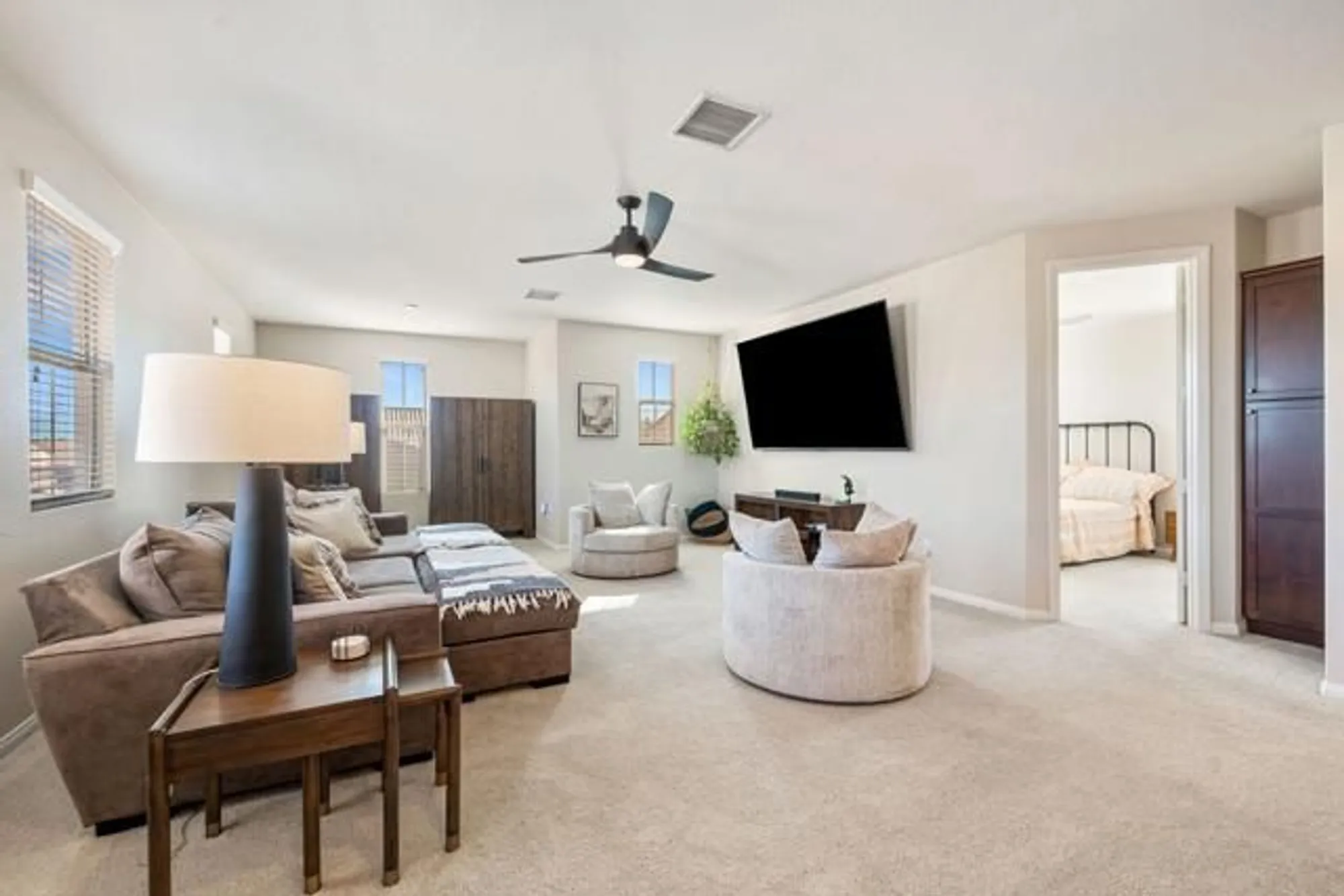 Property Slideshow image 33 of 65 | 82922 spirit mountain dr, Indio, CA, 92201