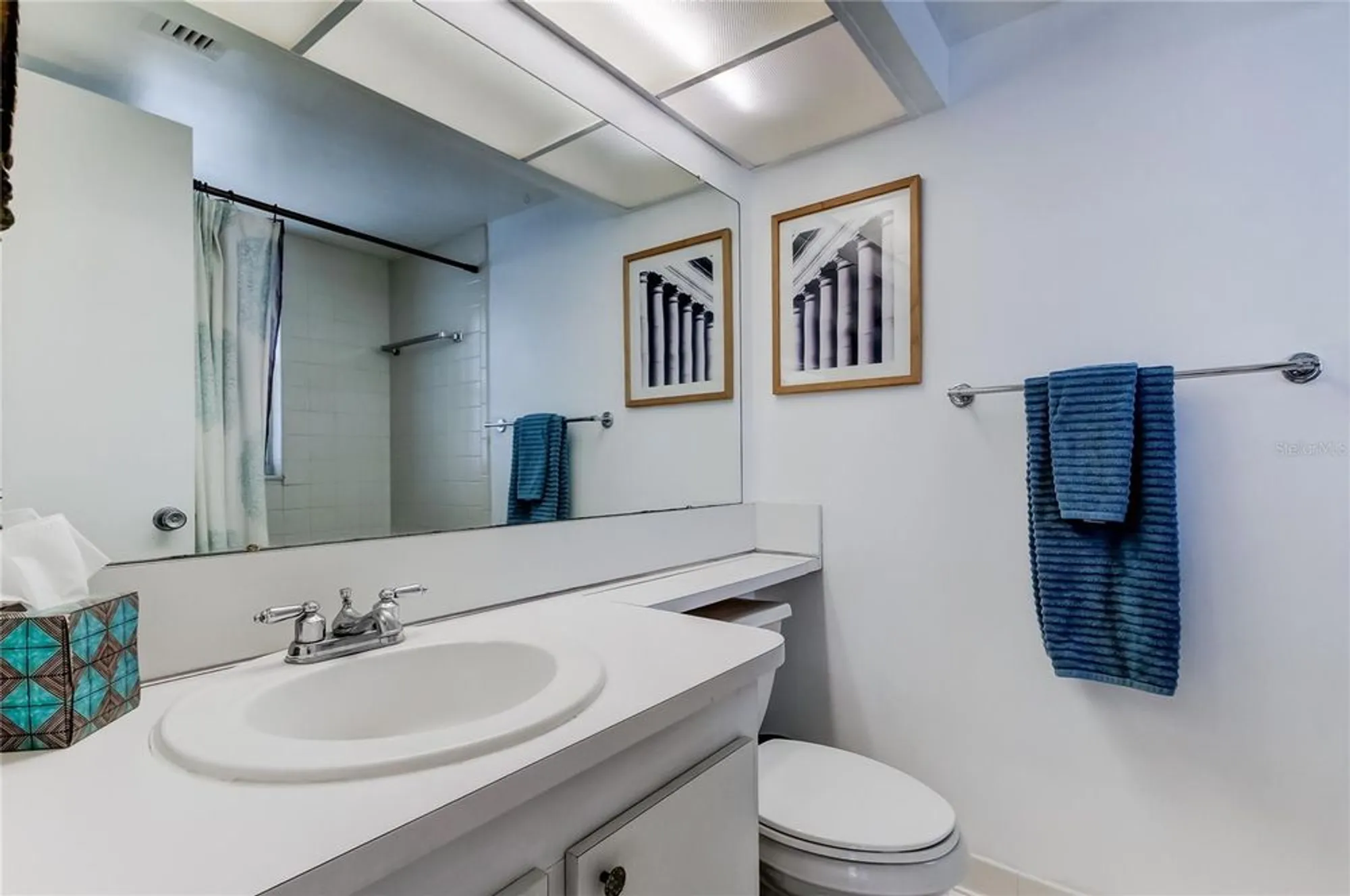 Property Slideshow image 17 of 45 | 4775 cove cir apt 1008, St Petersburg, FL, 33708