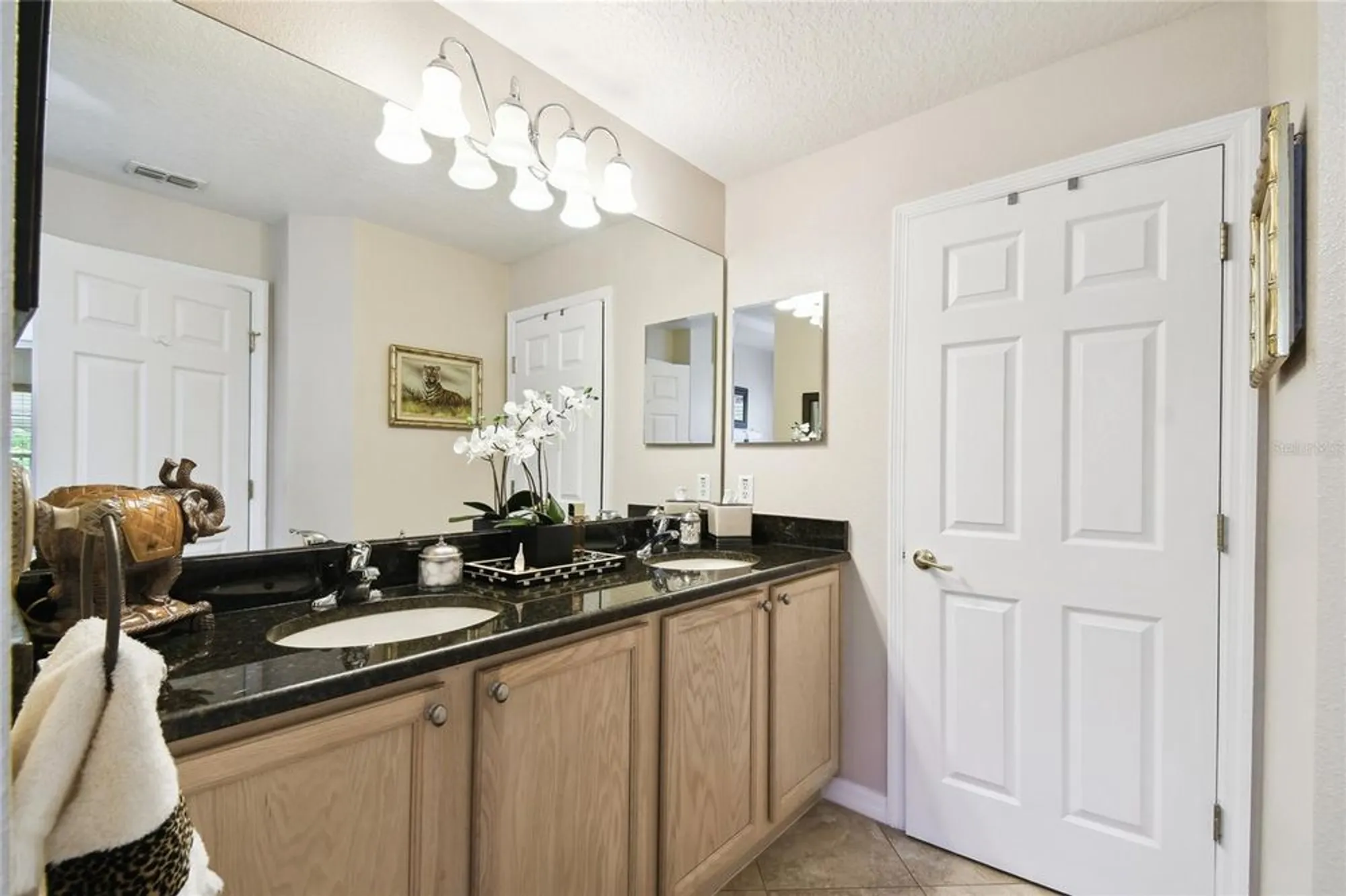 Property Slideshow image 26 of 59 | 560 grand canal dr, Kissimmee, FL, 34759