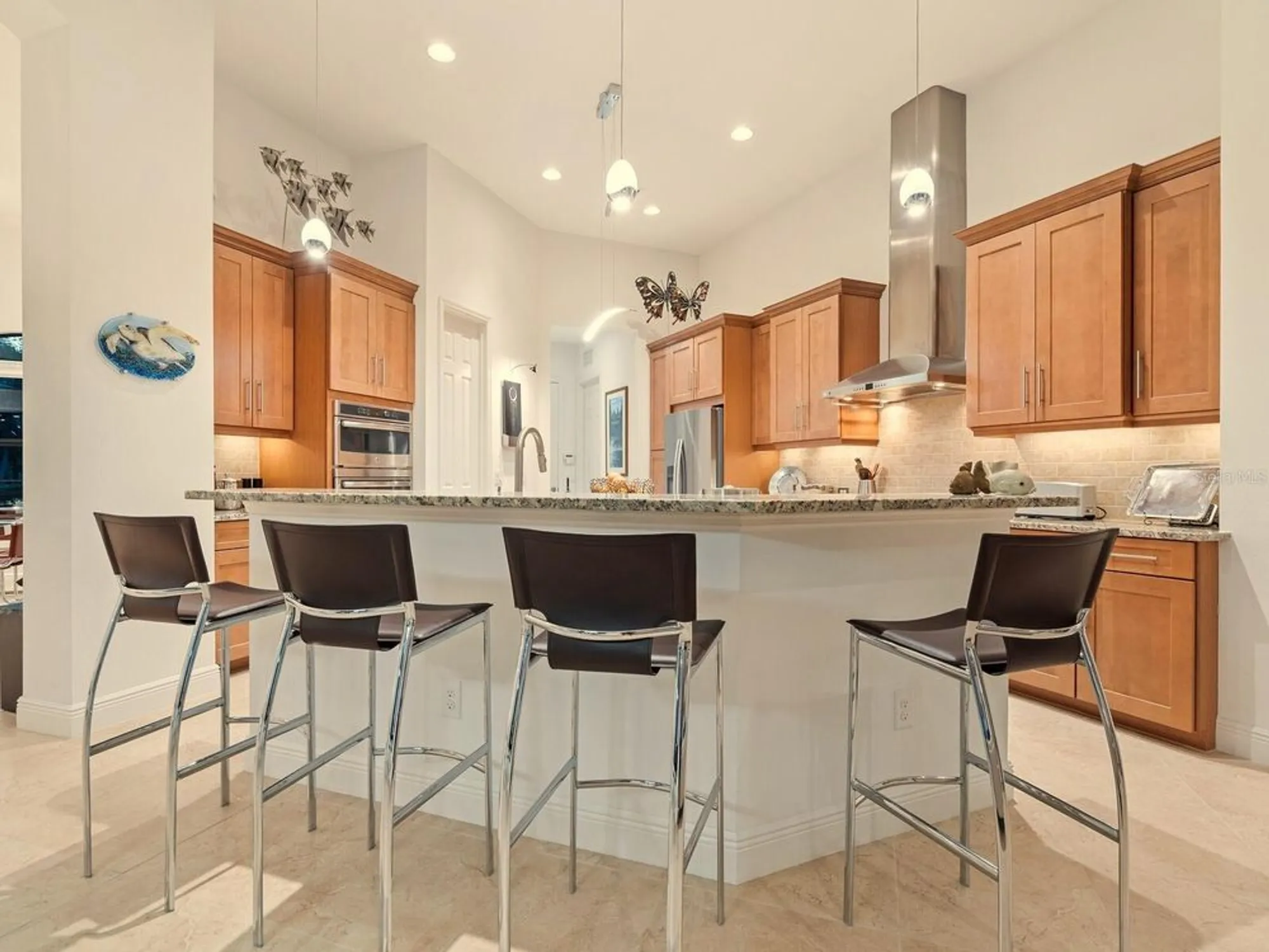 Property Slideshow image 18 of 78 | 10990 pentas royale ct, Englewood, FL, 34223