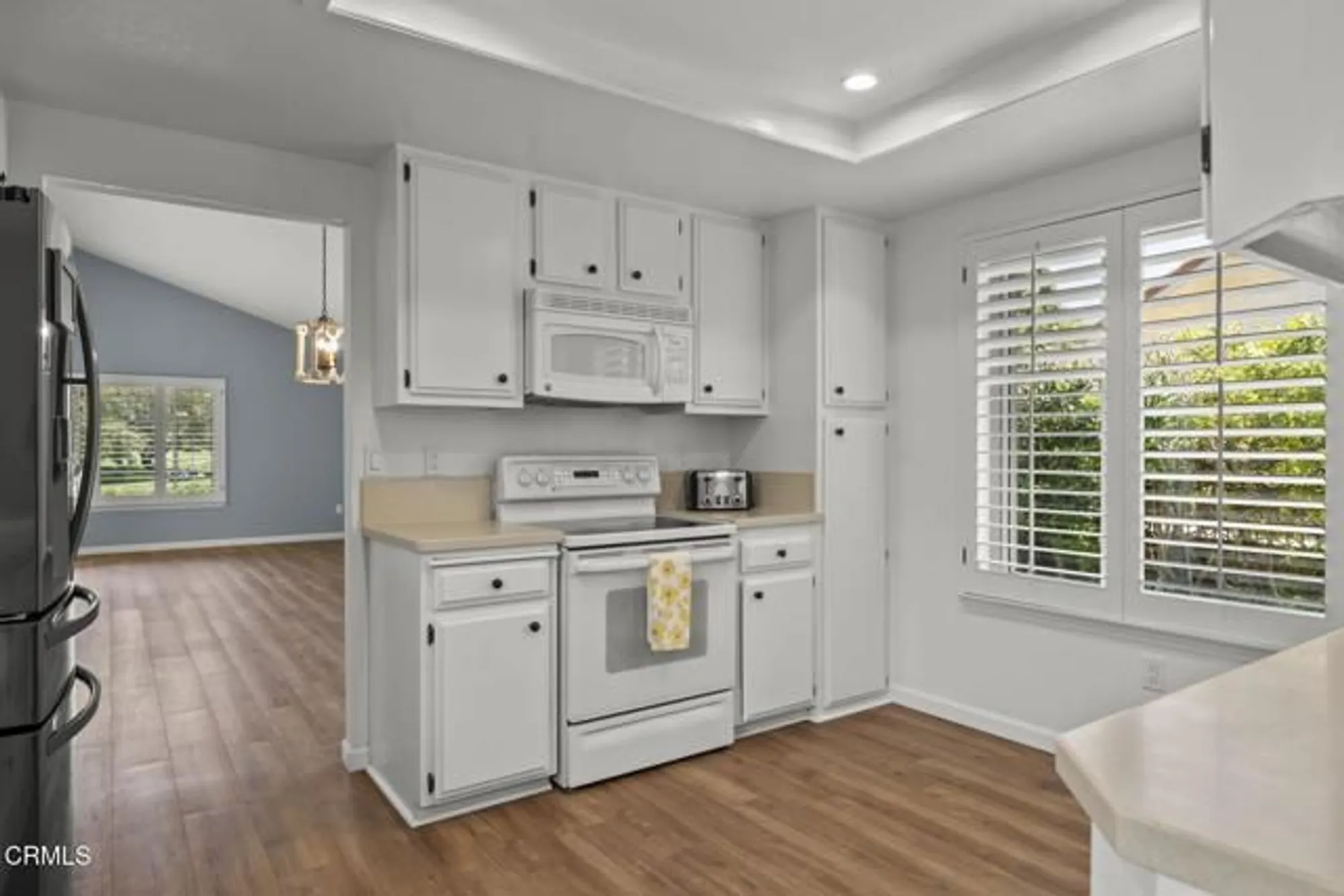 Property Slideshow image 18 of 47 | 6089 san dimas ave, Camarillo, CA, 93012