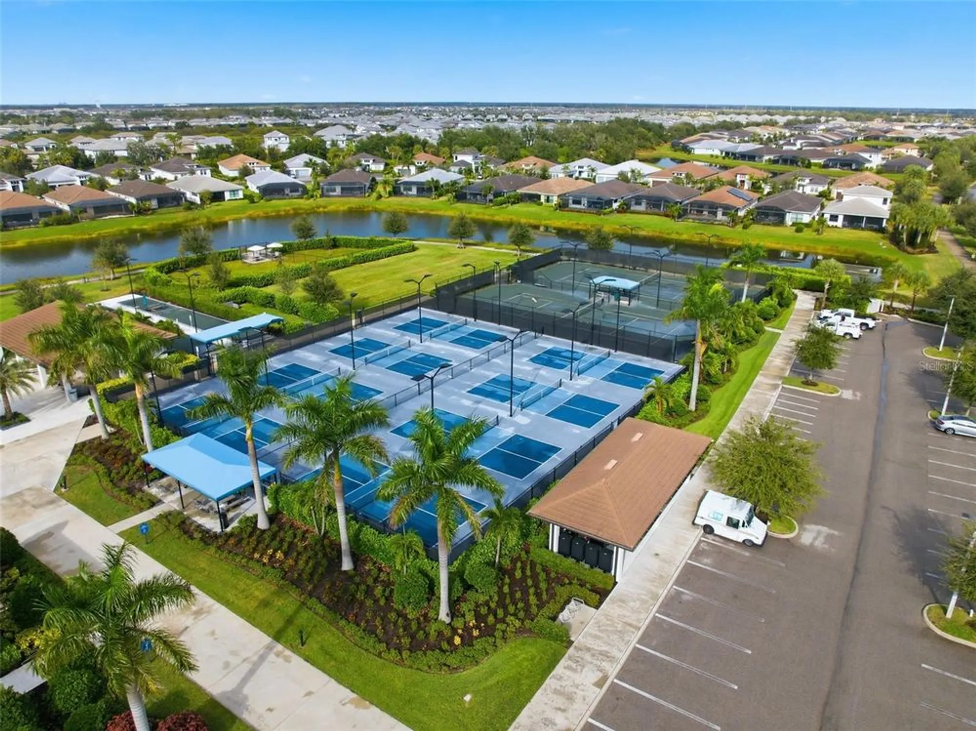 Property Slideshow image 67 of 71 | 5027 kiva cir, Bradenton, FL, 34211