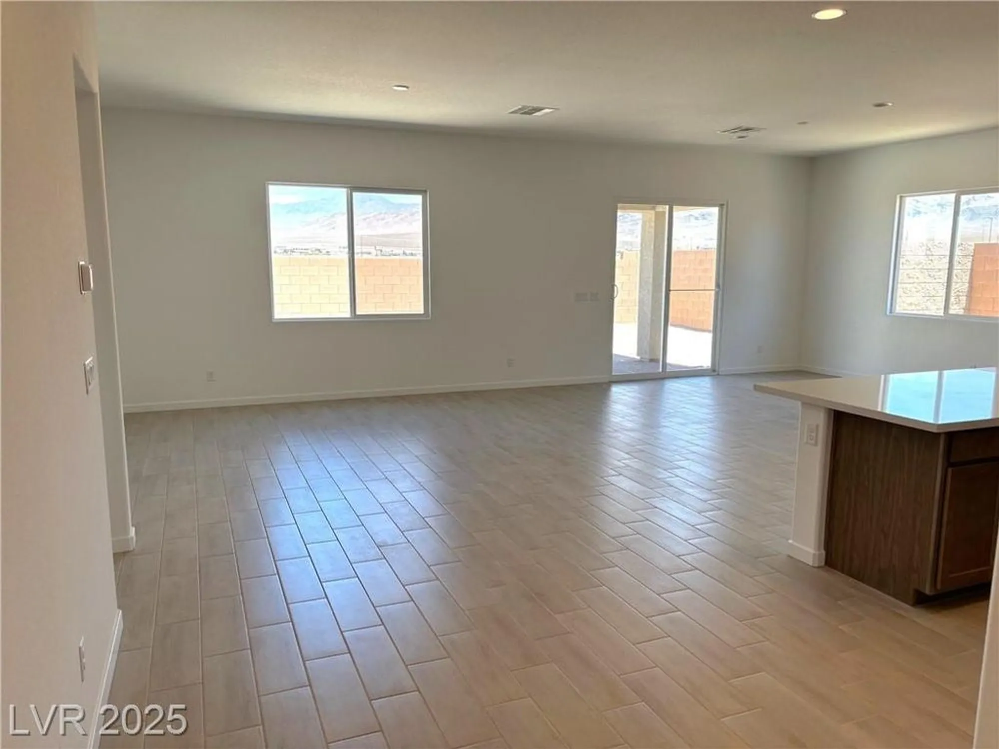 Property Slideshow image 10 of 29 | 5704 e badlands ln, Pahrump, NV, 89061