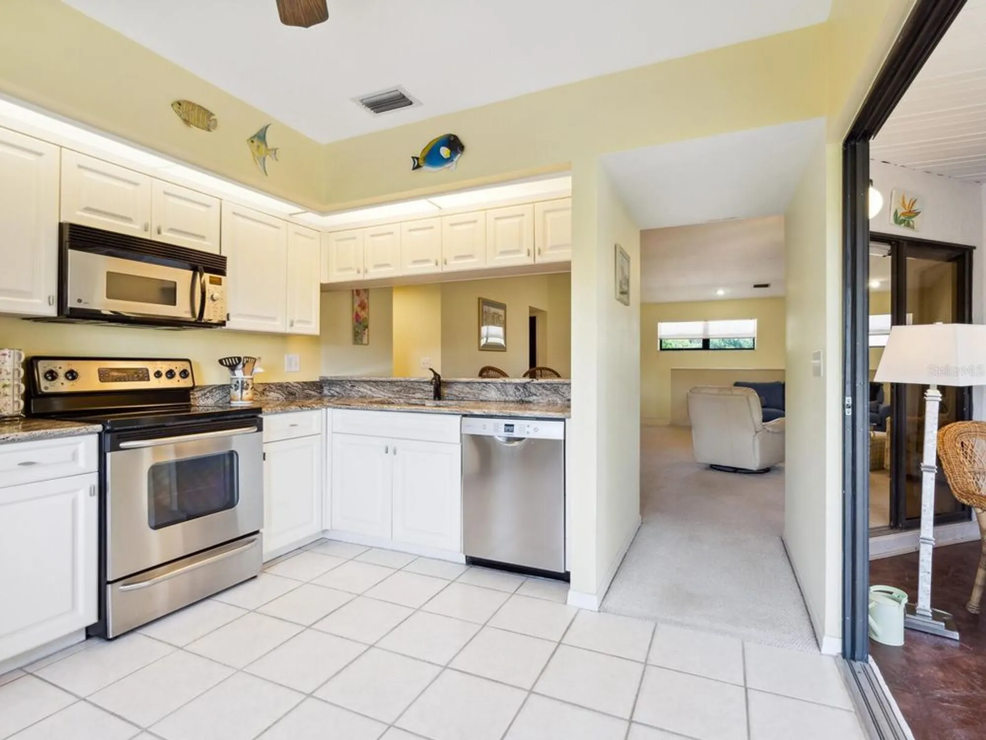 Property Slideshow image 16 of 43 | 5228 landings blvd 202, Sarasota, FL, 34231