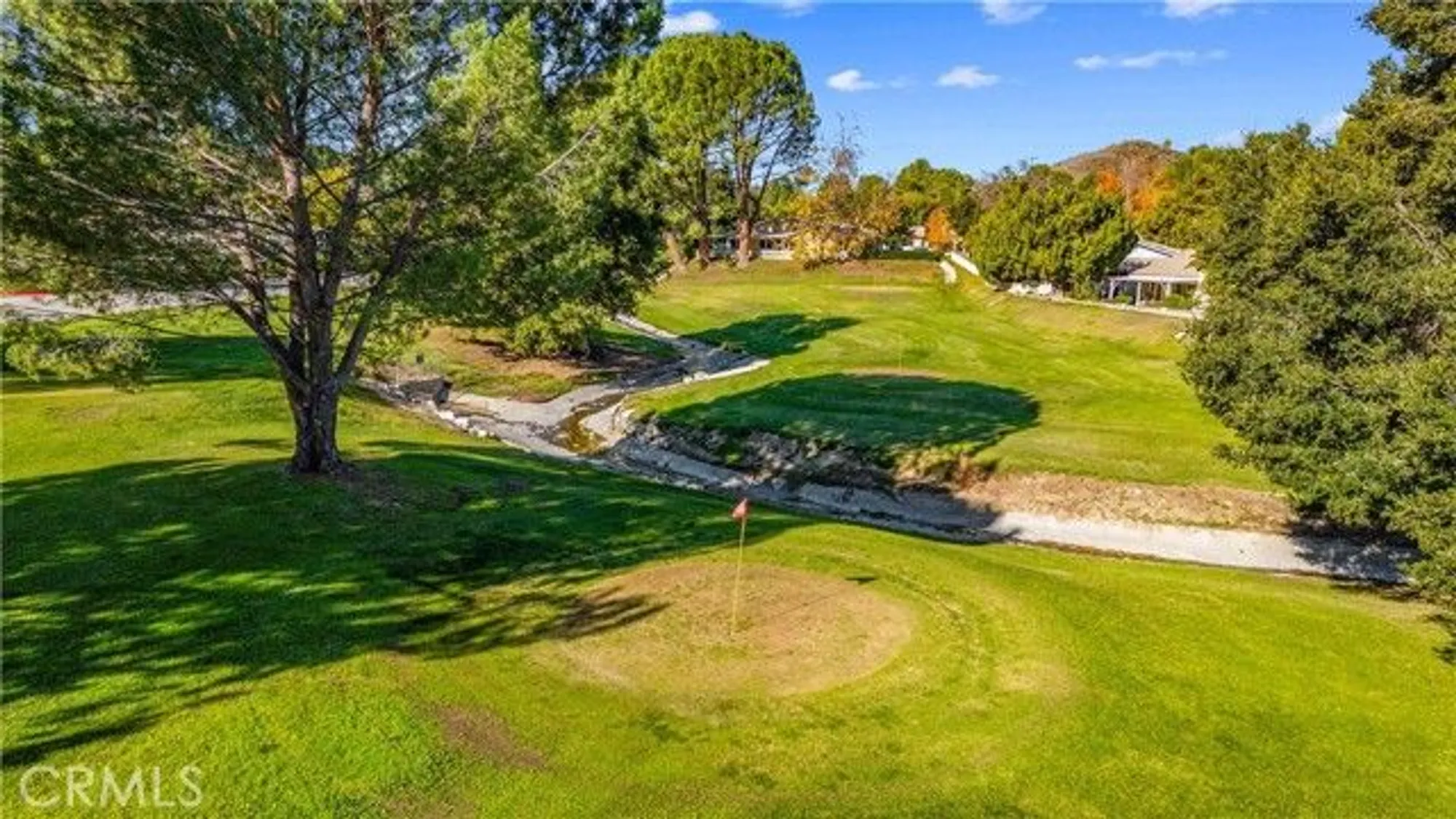 Property Slideshow image 30 of 34 | 26562 cardwick ct, Newhall, CA, 91321