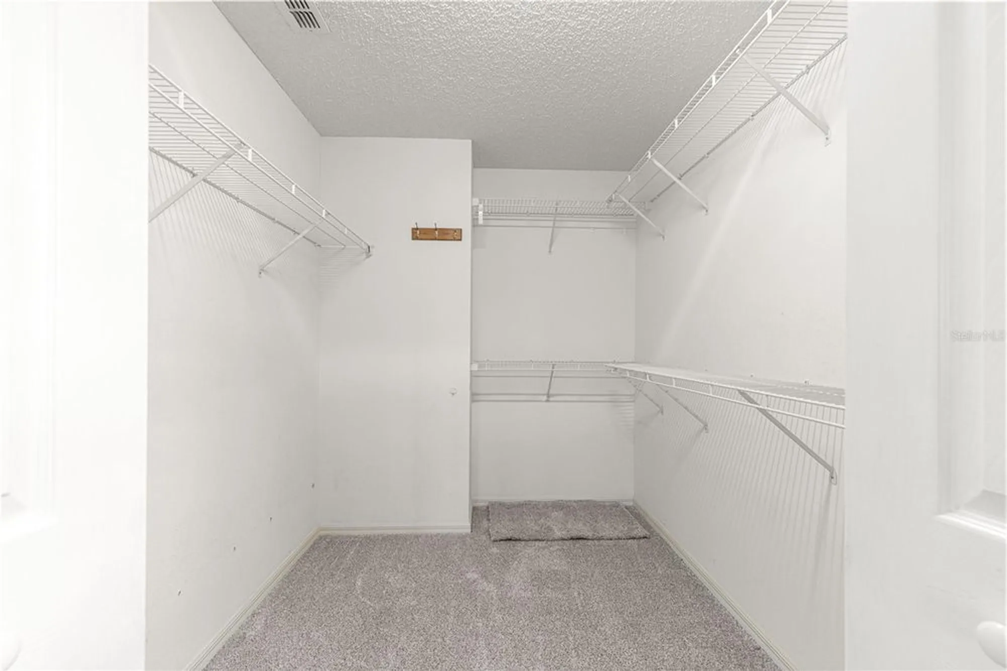 Property Slideshow image 31 of 49 | 9878 sw 97th ln, Ocala, FL, 34481