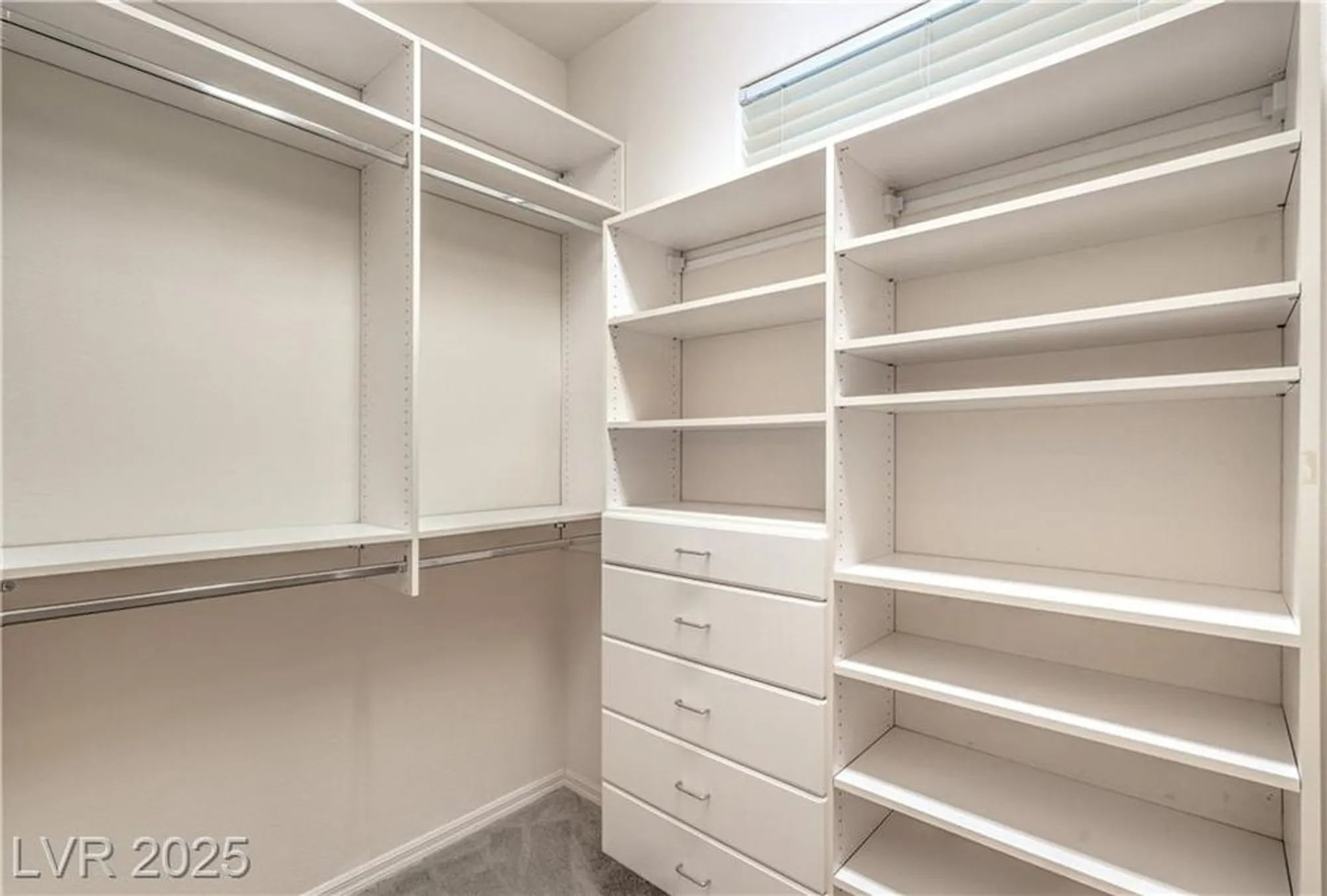 Property Slideshow image 27 of 65 | 2170 peyten park st, Henderson, NV, 89052