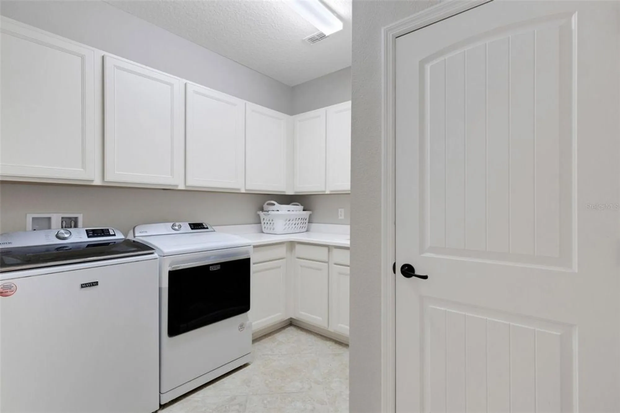 Property Slideshow image 33 of 70 | 613 cantabria dr, Davenport, FL, 33837