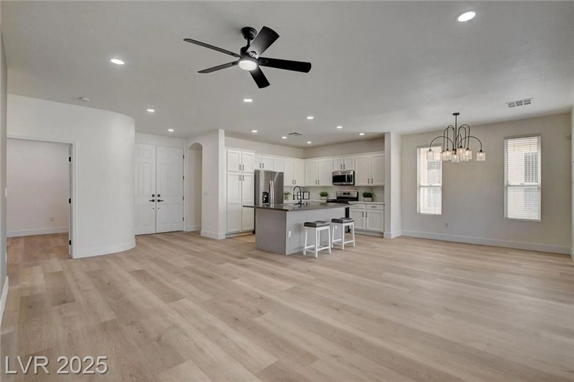 Property Slideshow image 16 of 48 | 4379 bella cascada st, Las Vegas, NV, 89135