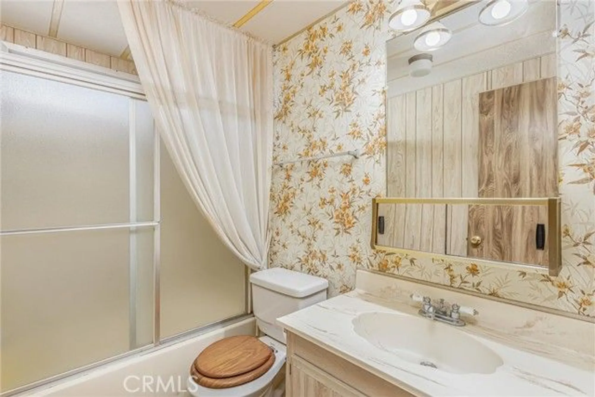 Property Slideshow image 19 of 37 | 3800 w wilson st spc 14, Banning, CA, 92220