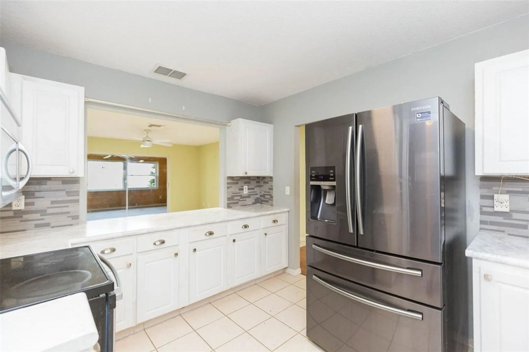 Property Slideshow image 16 of 42 | 1816 n pebble beach blvd, Sun City Center, FL, 33573