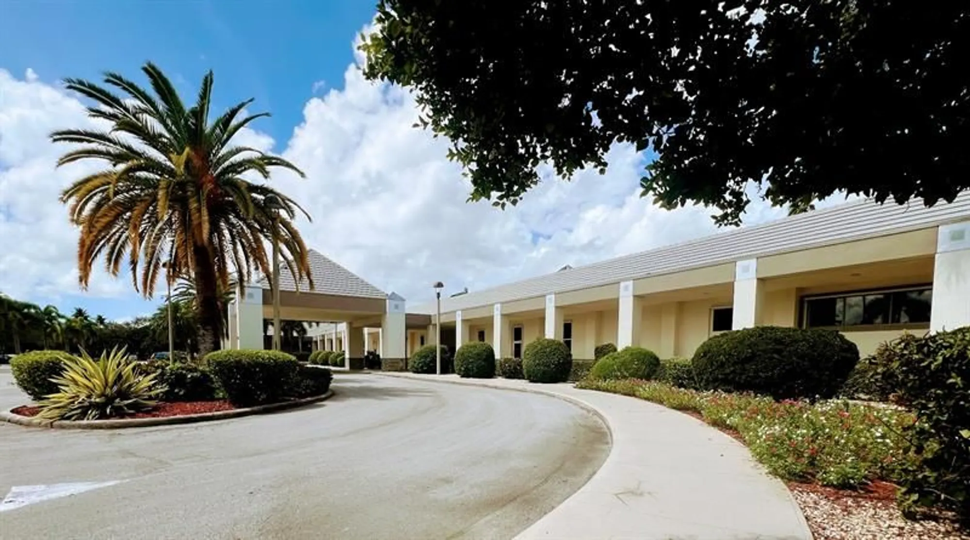 Property Slideshow image 38 of 57 | 2606 nassau bnd h2, Coconut Creek, FL, 33066